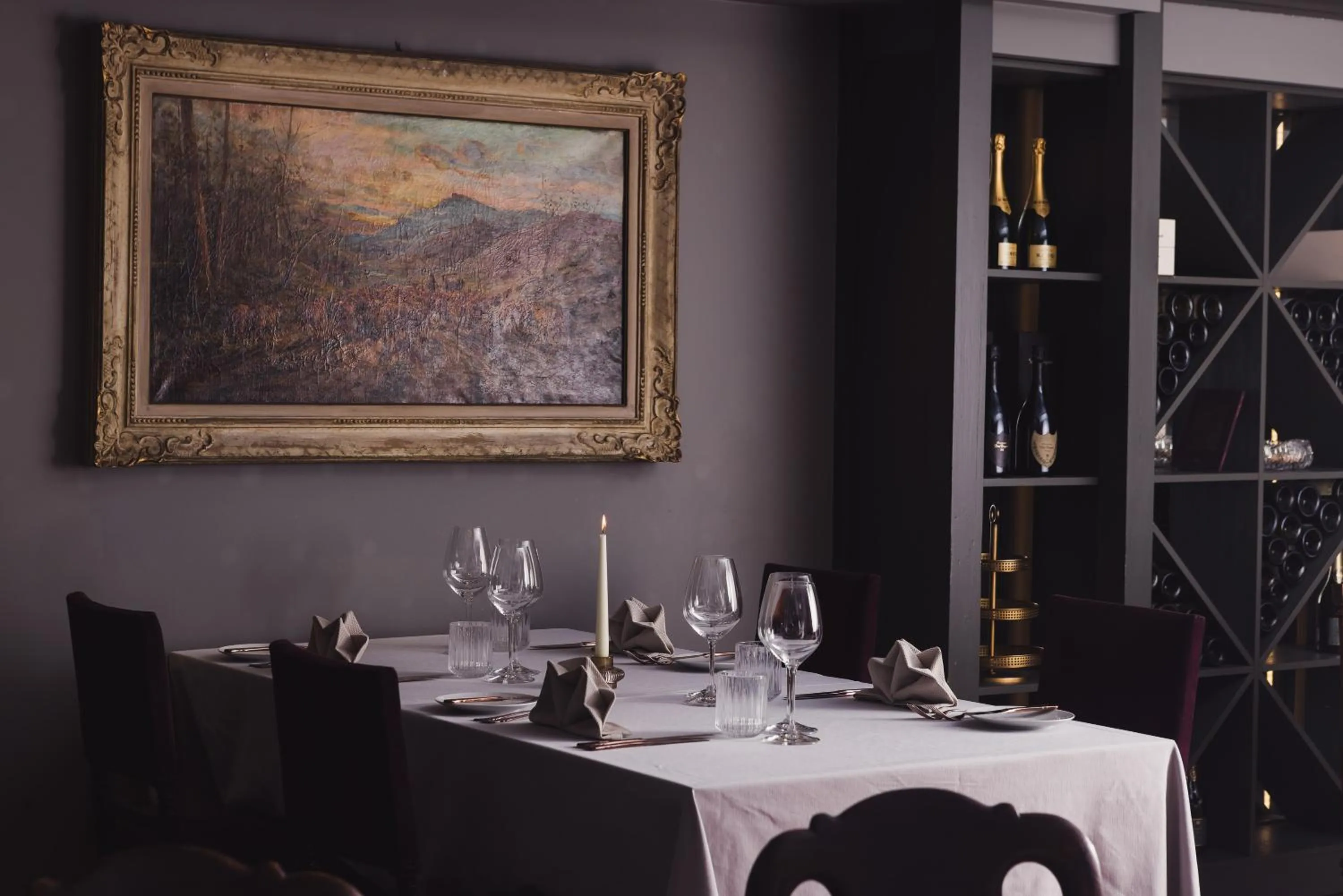 Restaurant/places to eat in Antonius Hotel