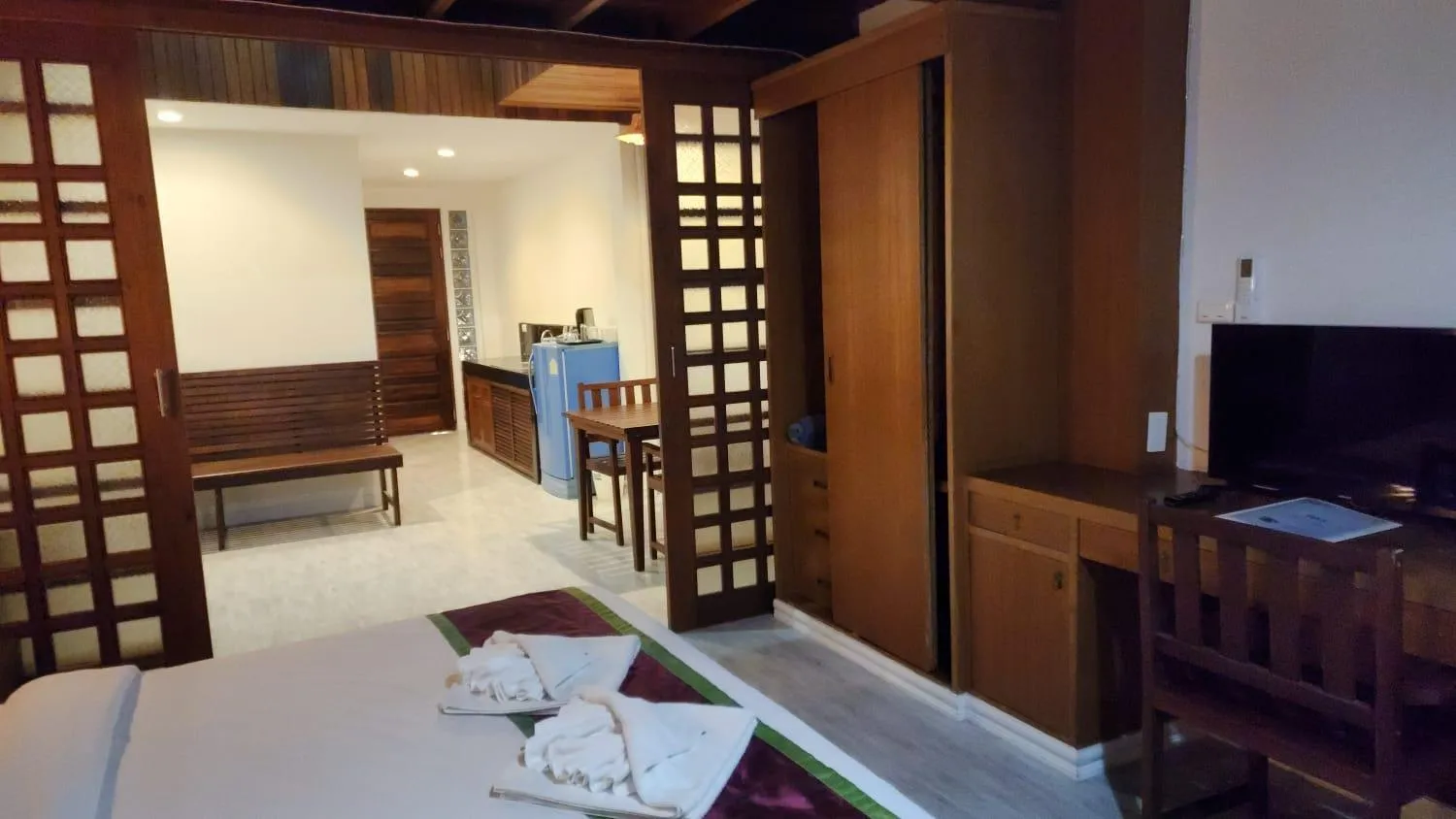 Living room, Bed in Sasitara Residence