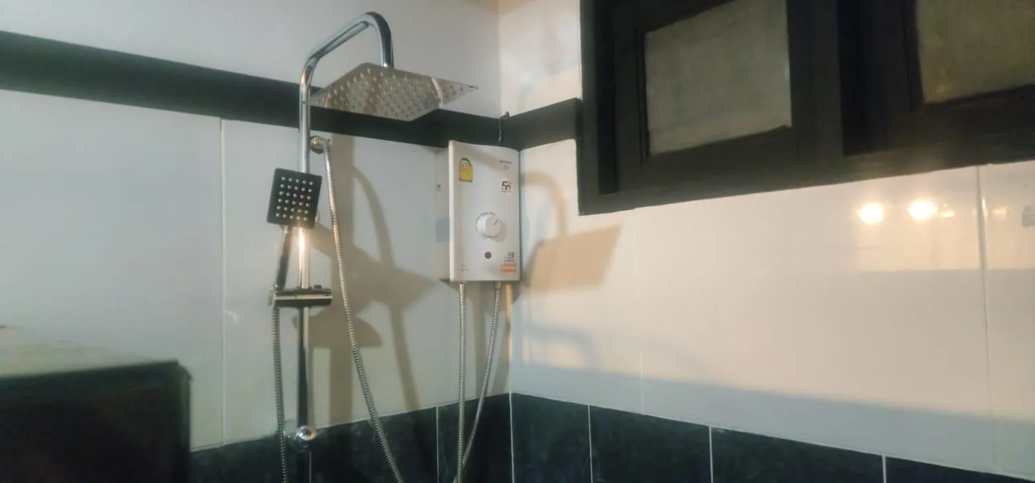 Shower in Sasitara Residence