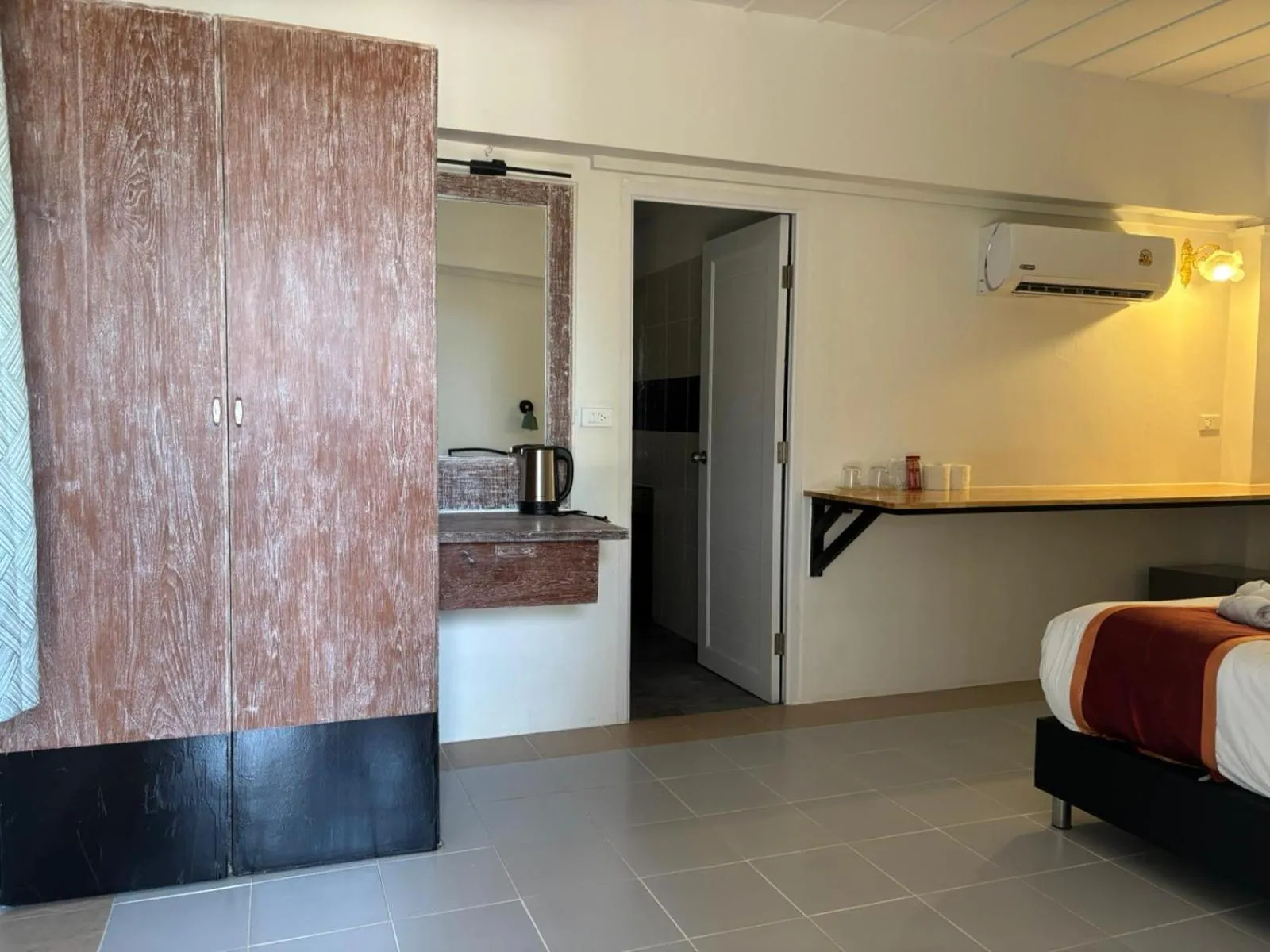 Photo of the whole room, Bed in Sasitara Residence