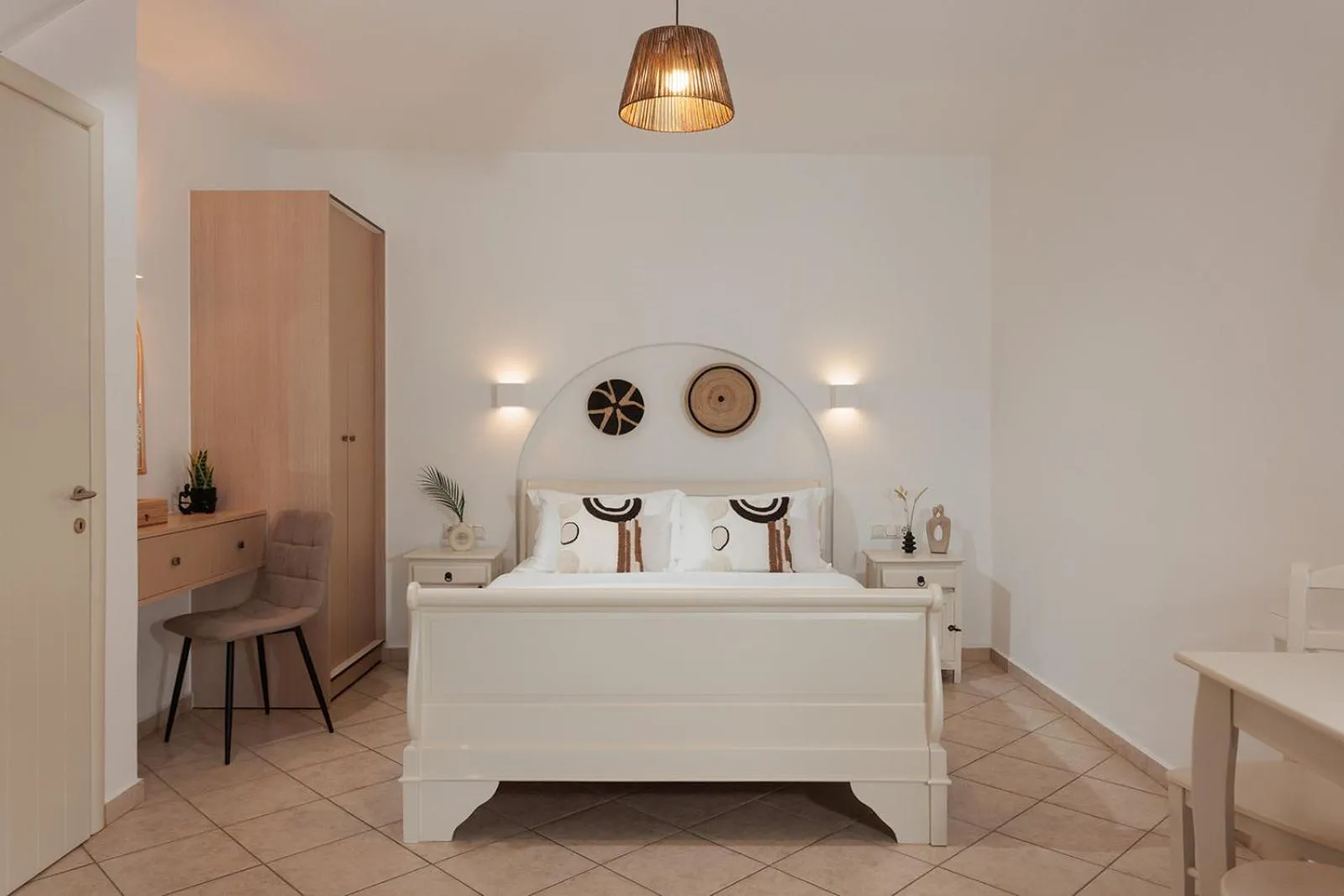 Bedroom in Anemomilos Beach hotel