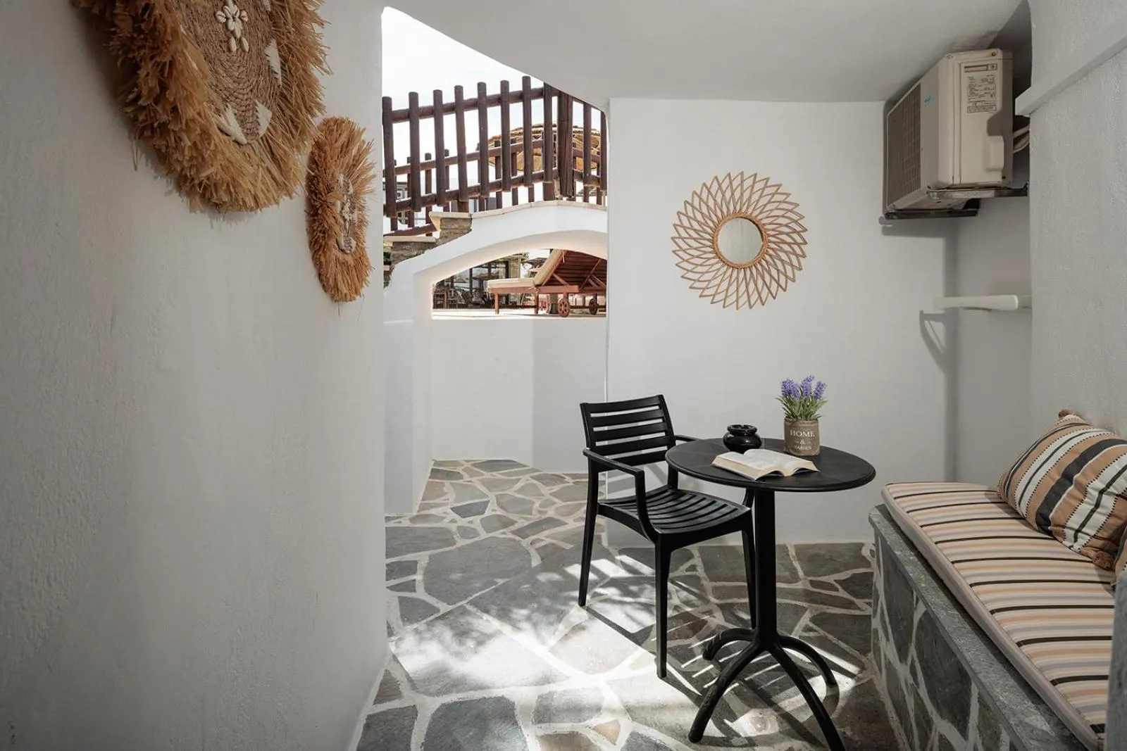 Seating area in Anemomilos Beach hotel