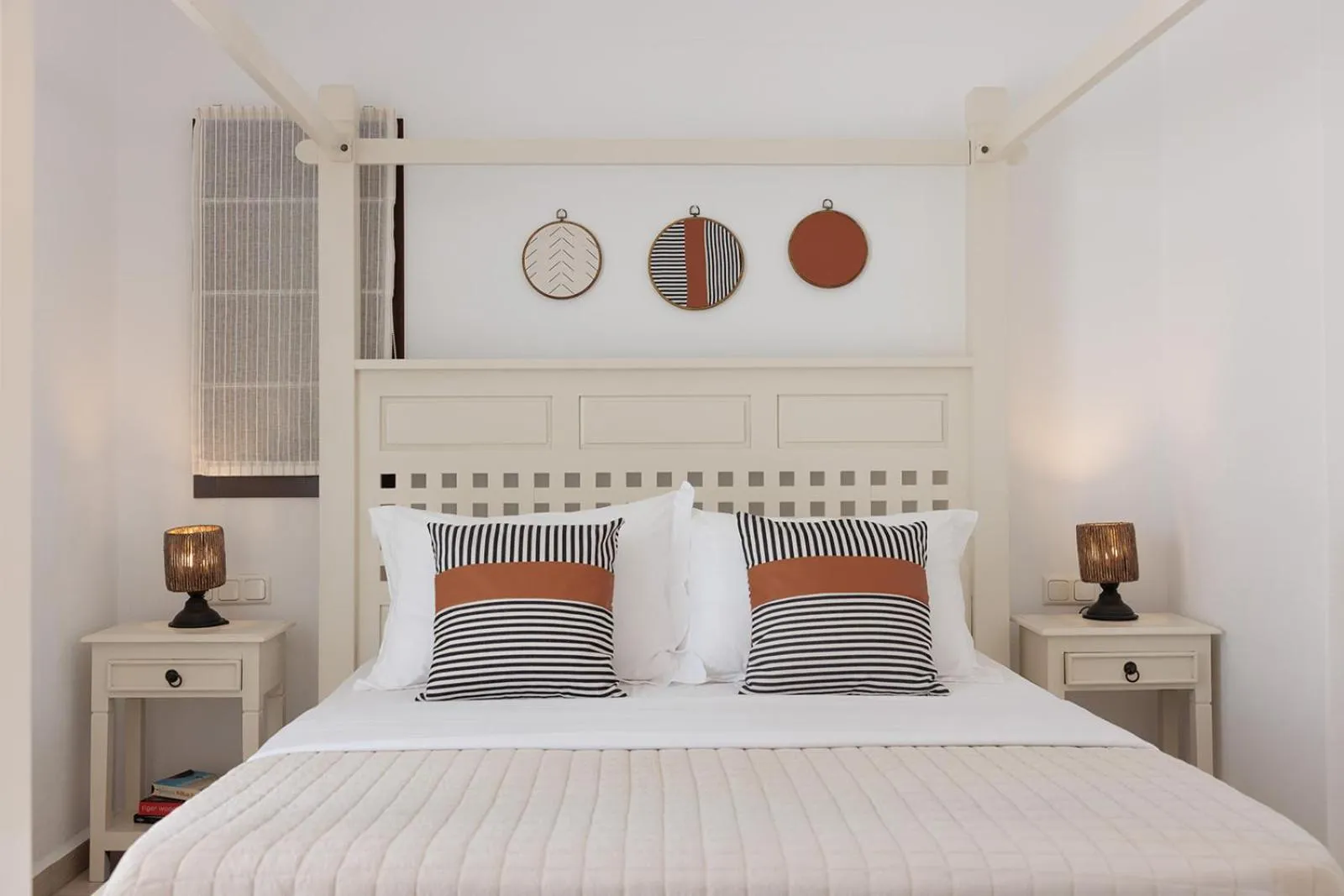 Photo of the whole room, Bed in Anemomilos Beach hotel