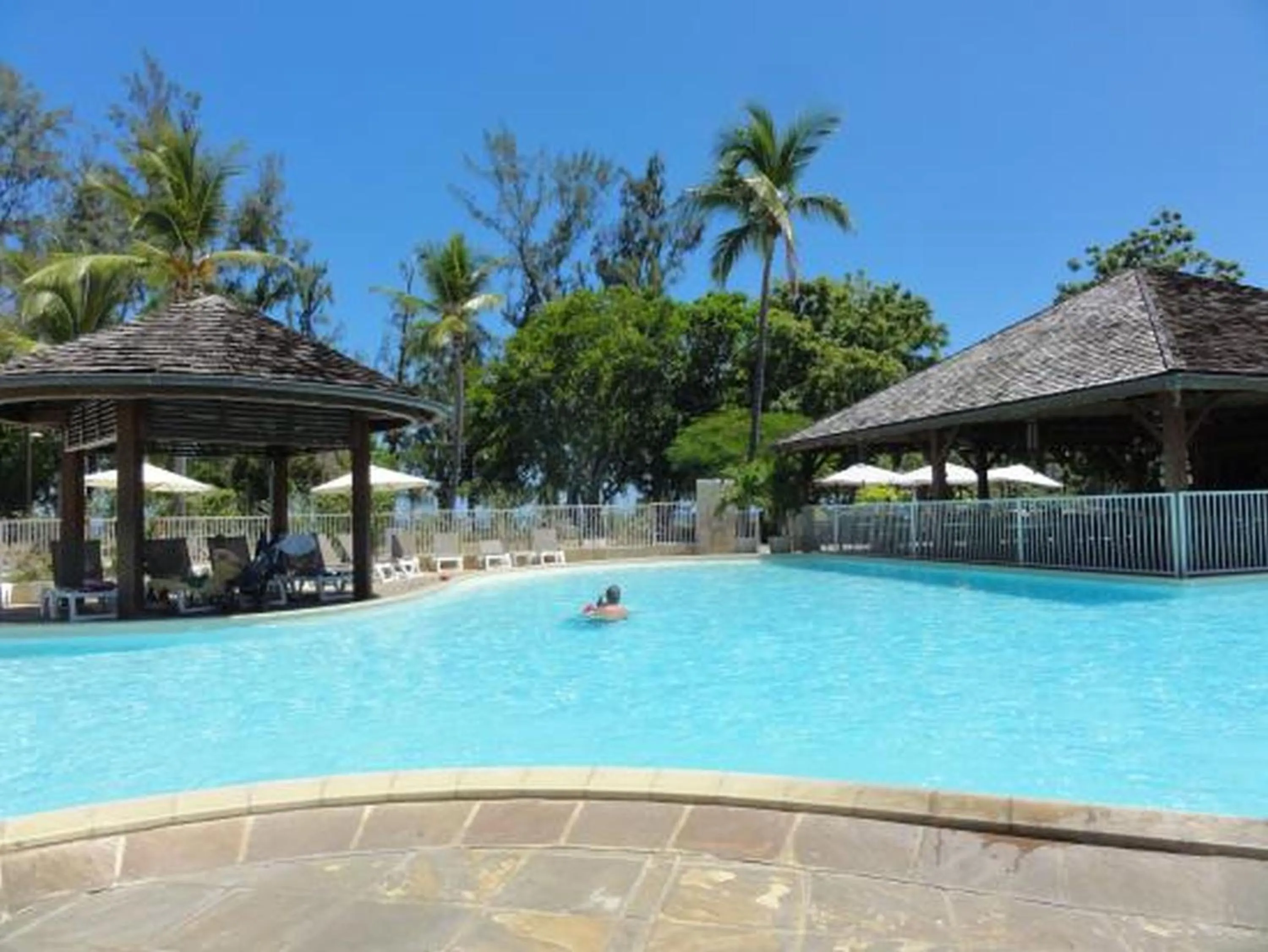 Swimming pool in Hotel Le Recif, Ile de la Reunion