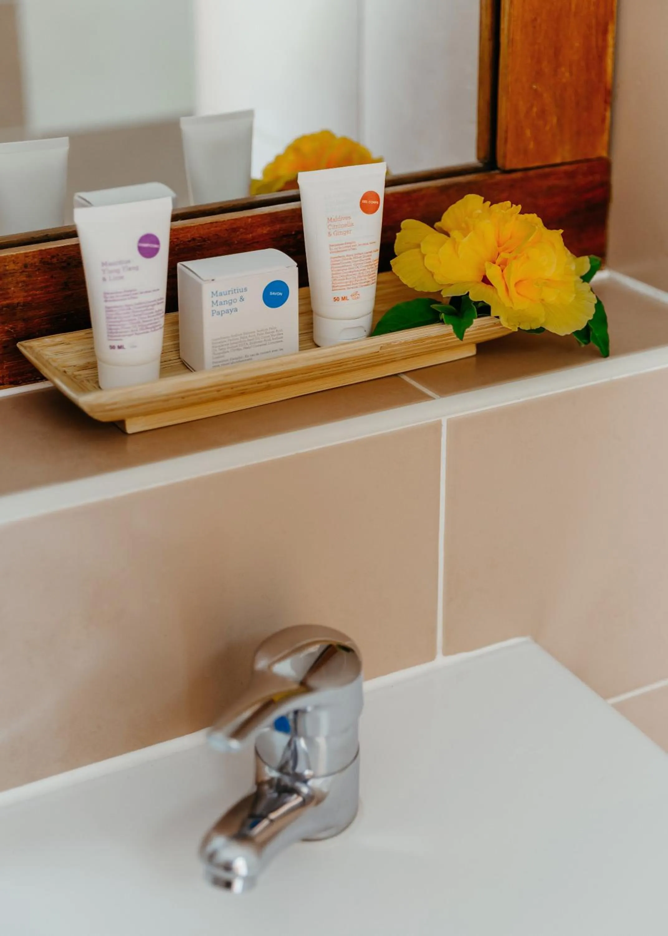 Bathroom in Hotel Le Recif, Ile de la Reunion