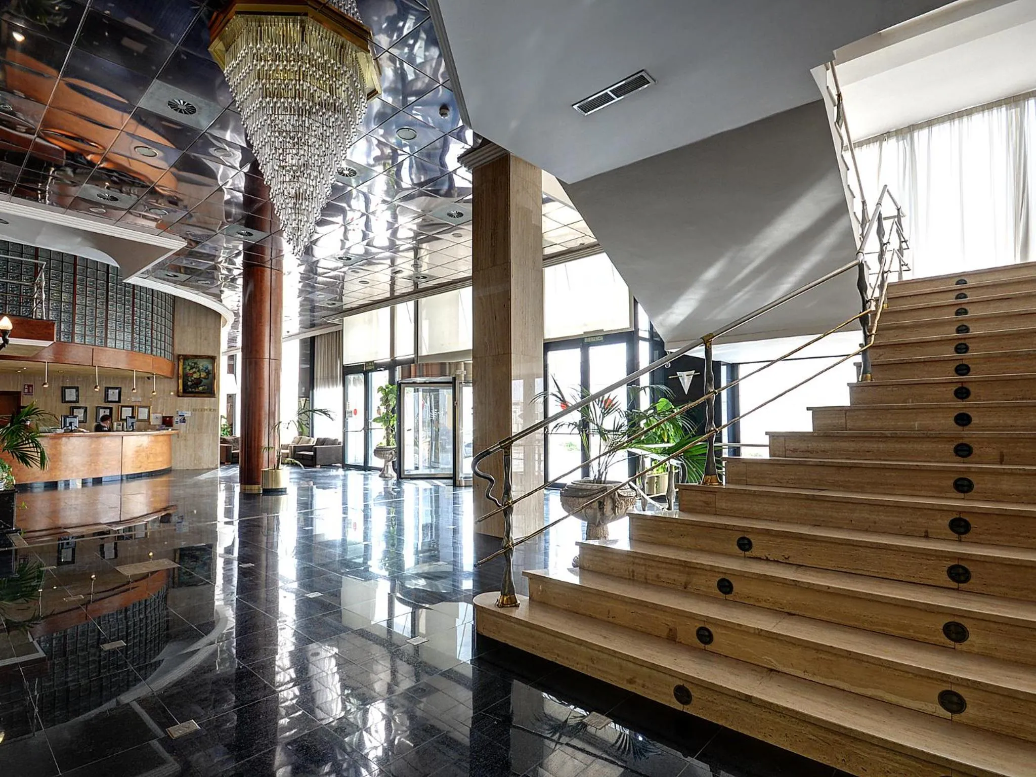 Lobby or reception in Hotel Vila-real Palace