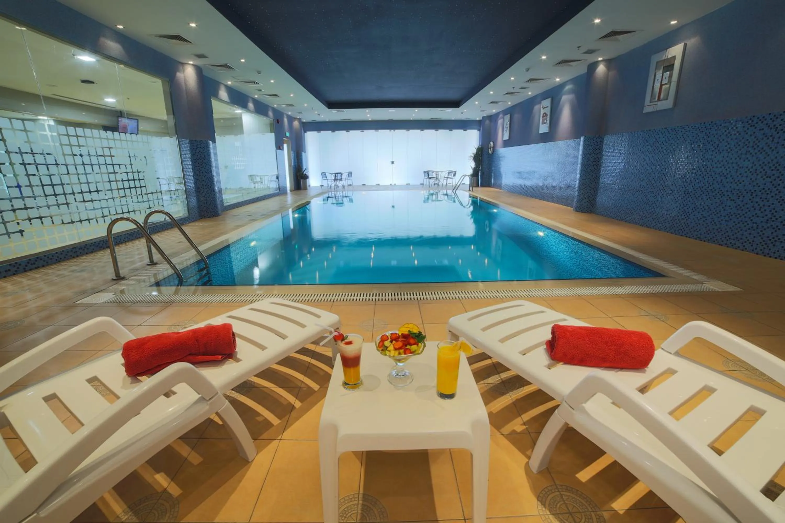 Swimming pool in Golden Tulip Hotel Buraidah Al Qassim