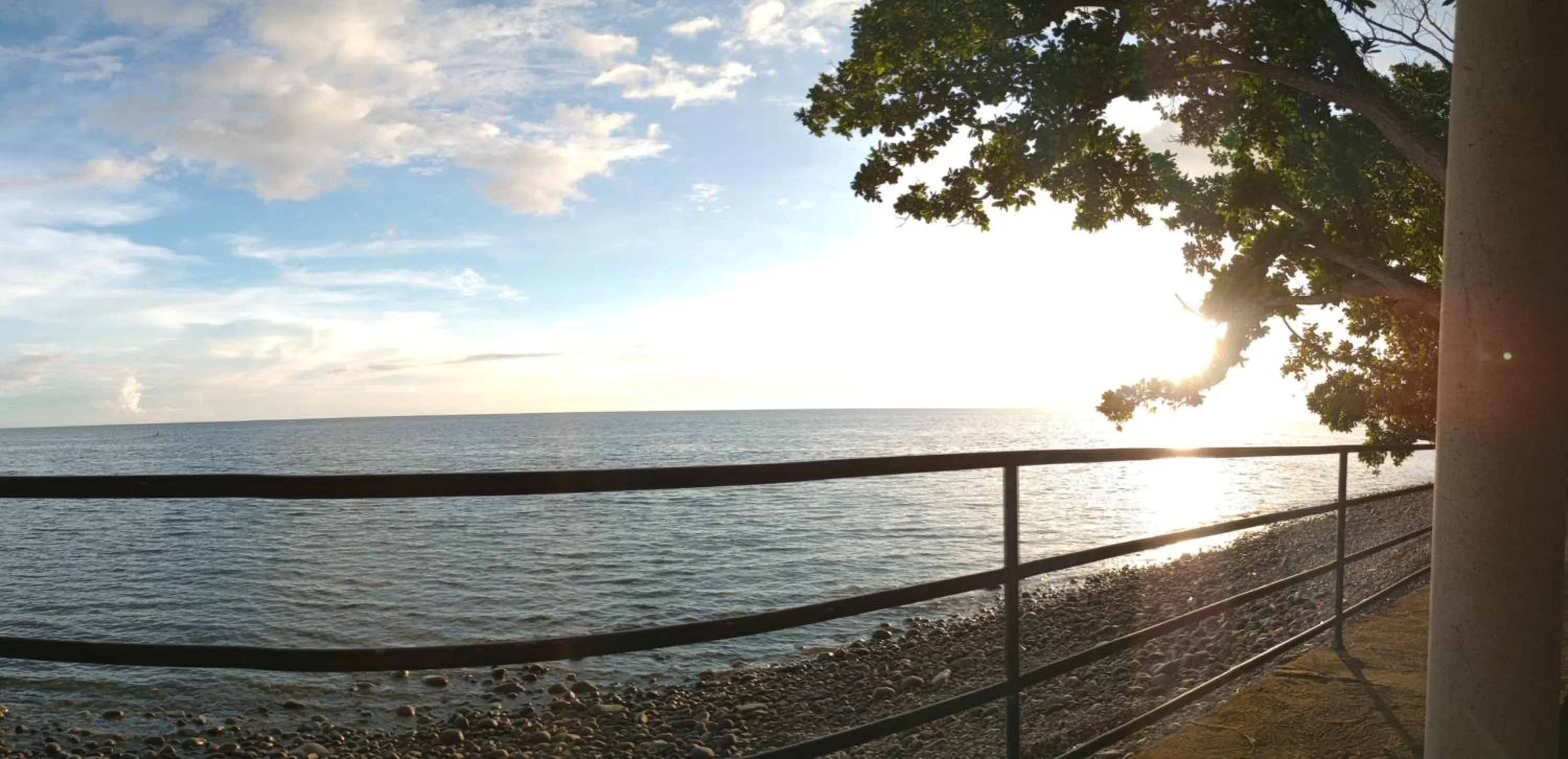 Sea view in Seaside traveler's Inn by Camiguin Island Home