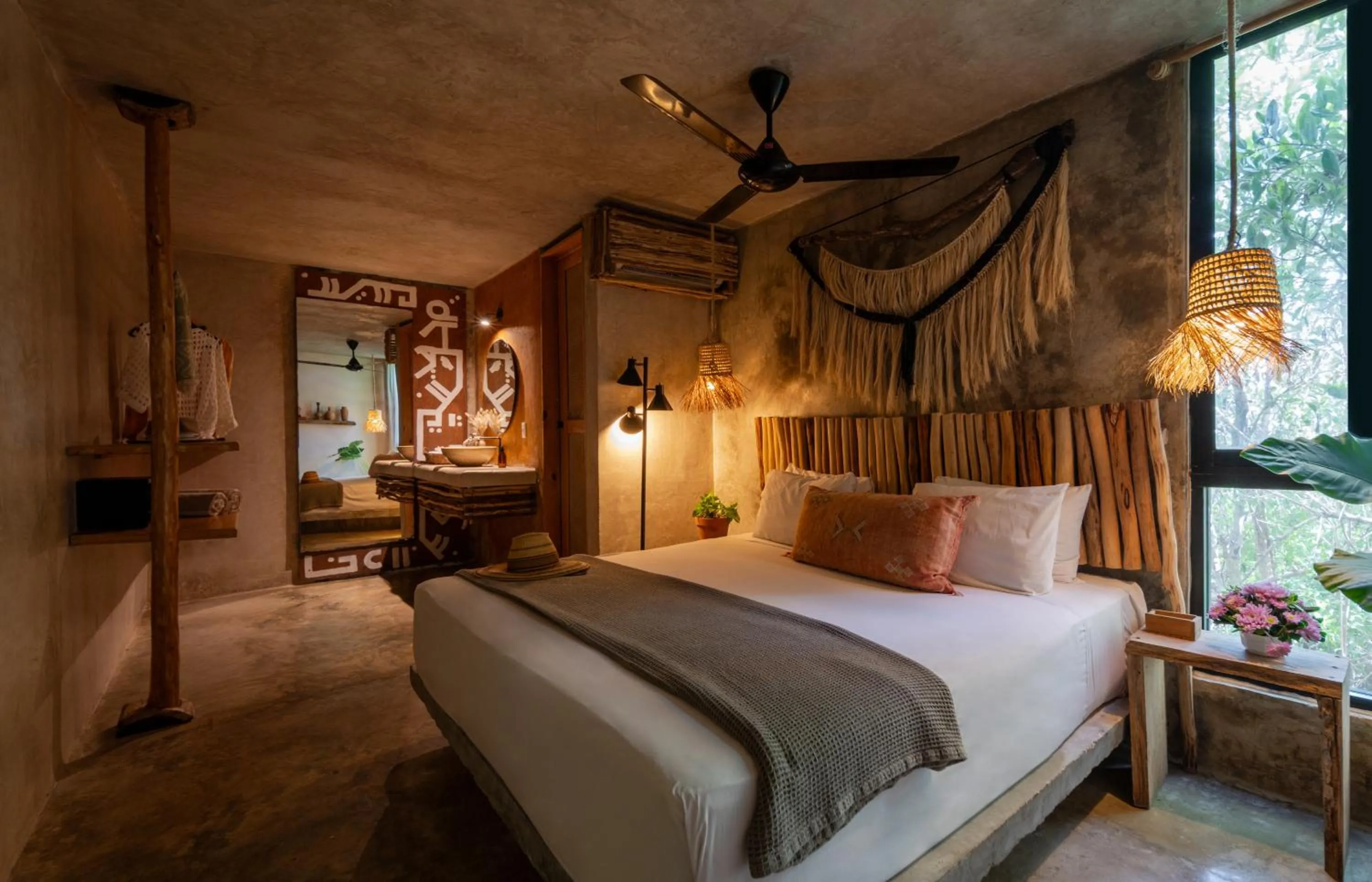 Photo of the whole room, Bed in Casa Coyote Tulum