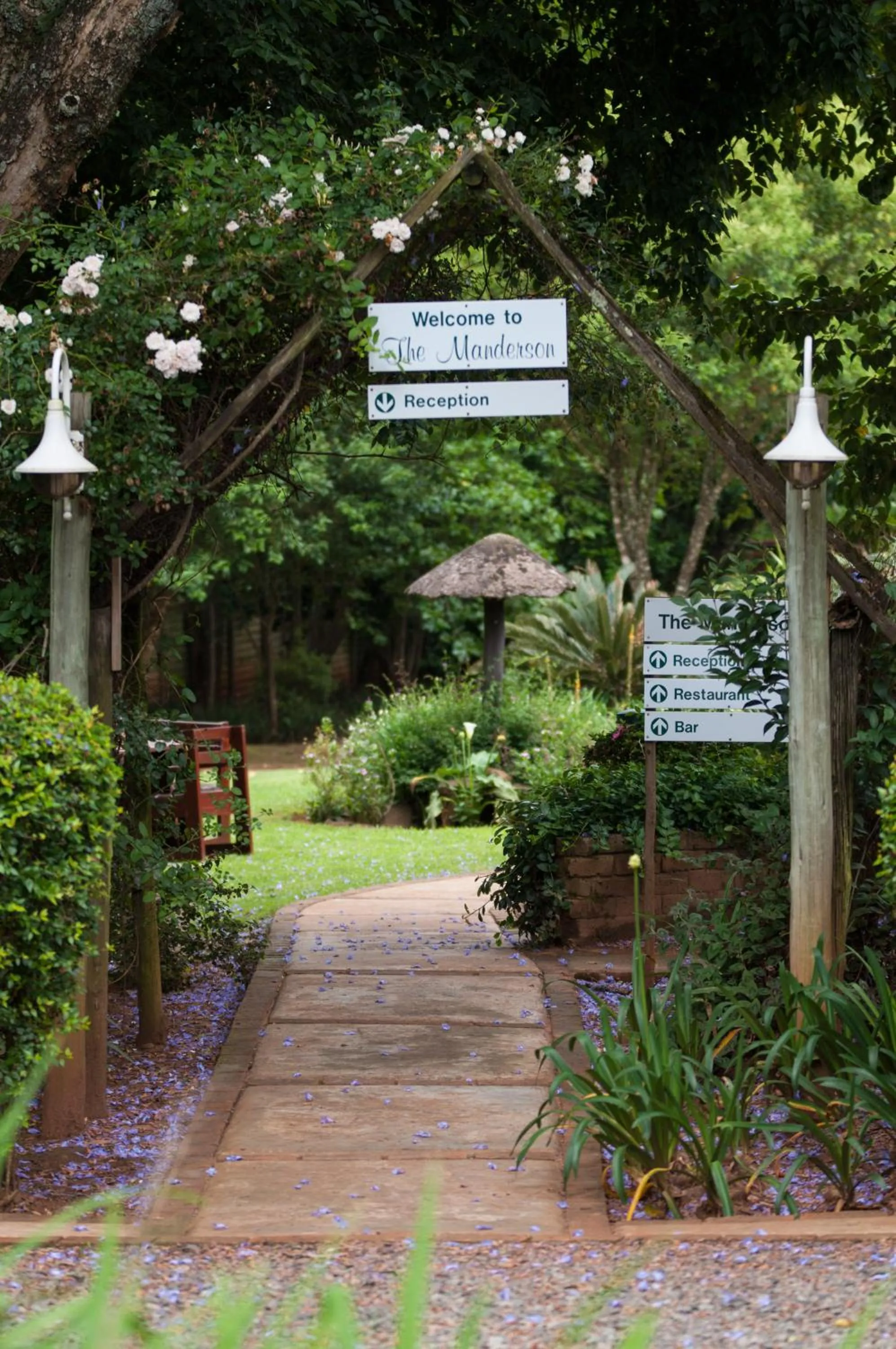 Facade/entrance in The Manderson Hotel and Conference Centre