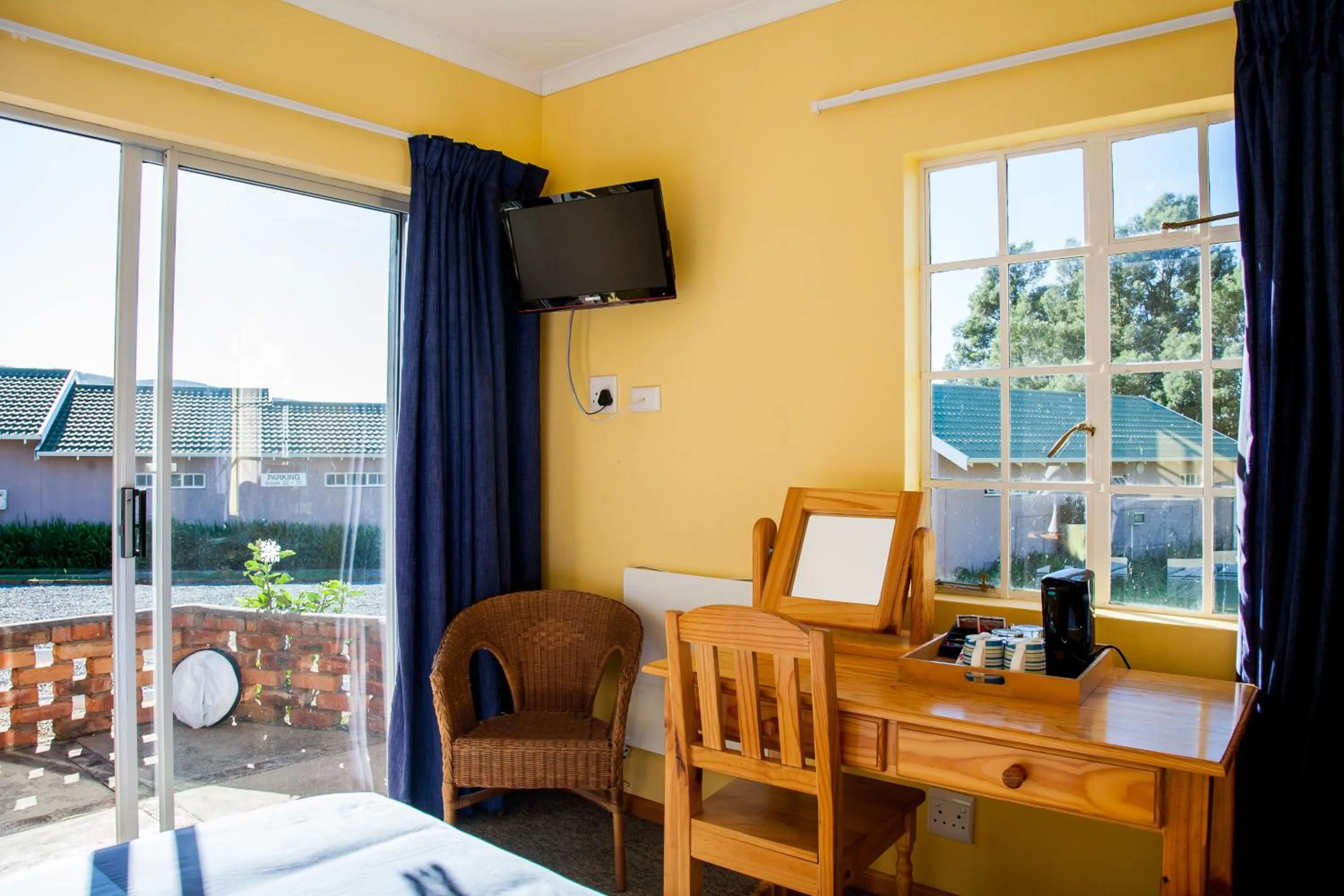 Coffee/tea facilities in The Manderson Hotel and Conference Centre