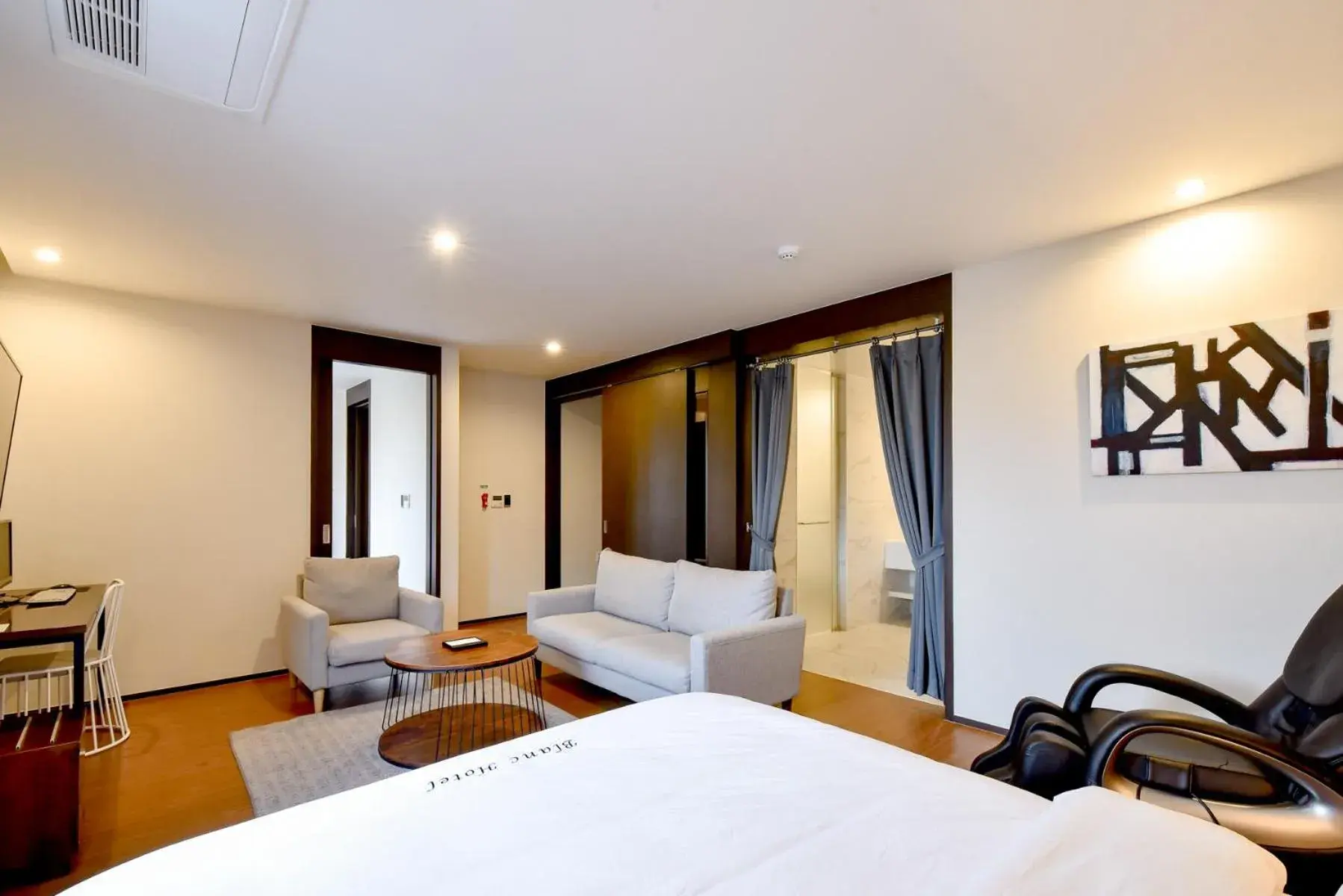 Executive Suite in Blanc Business Hotel Executive Suite in Blanc Business Hotel