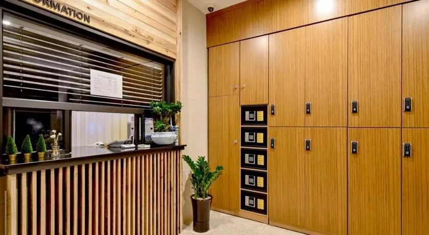 Blanc Business Hotel