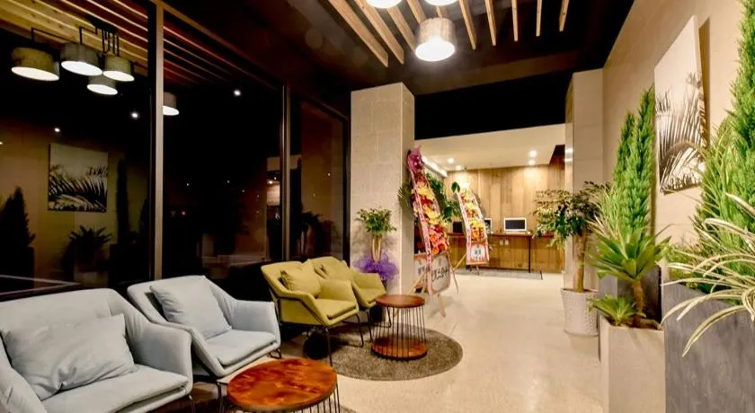 Blanc Business Hotel