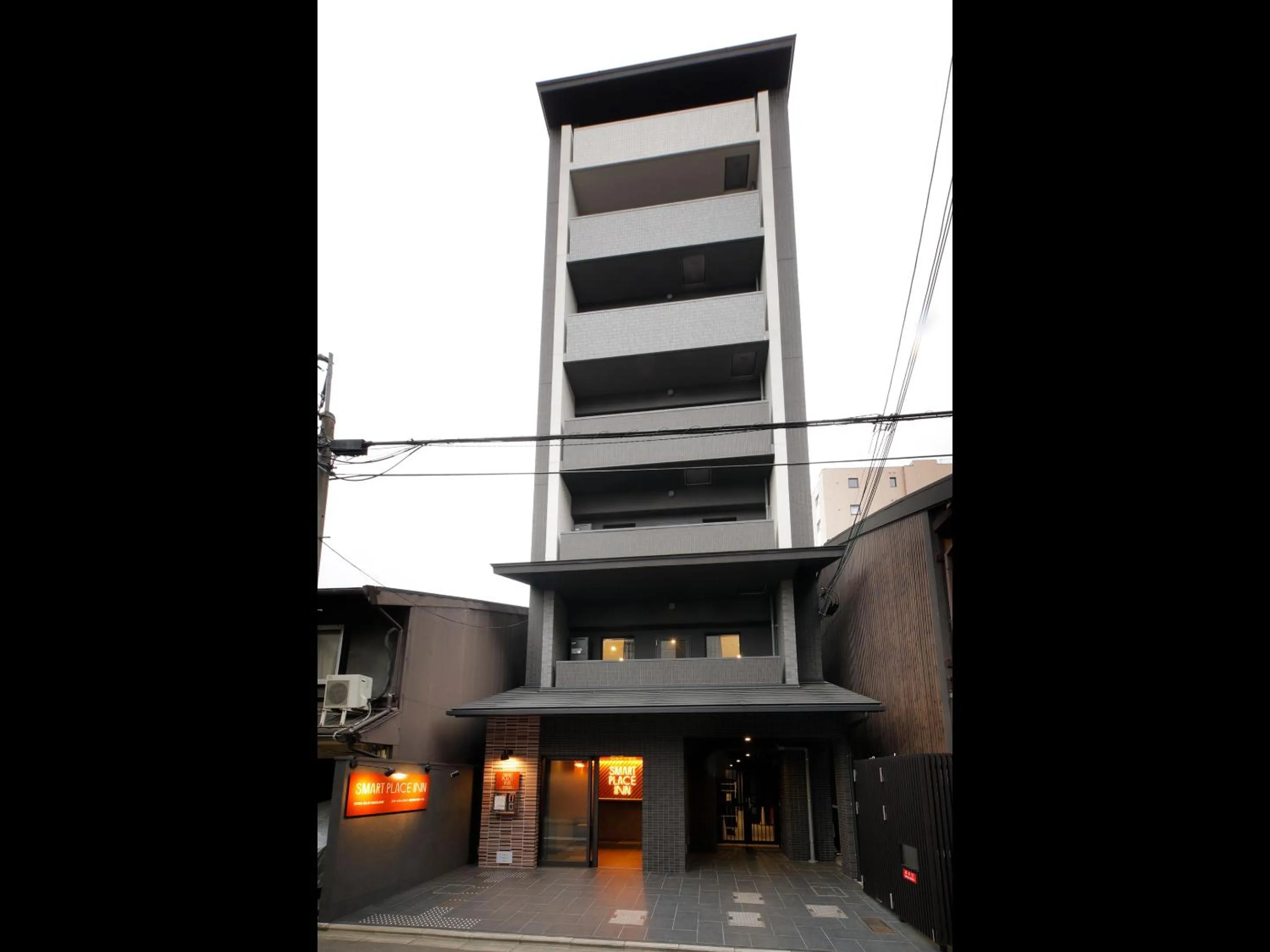 Property building in Smart Place Inn Kyoto Shijo Omiya East