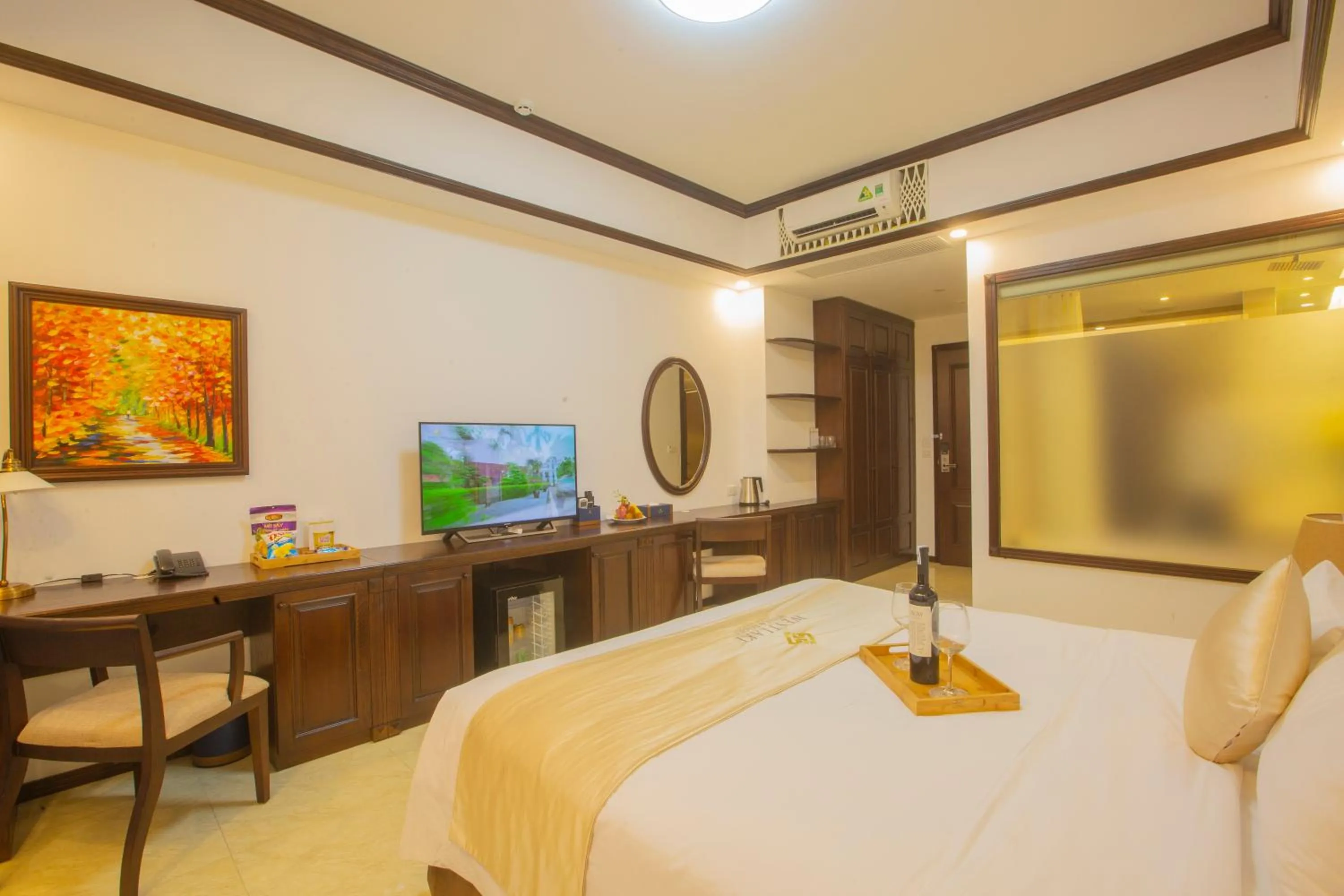 Bed in Westlake Hotel & Resort Vinh Phuc