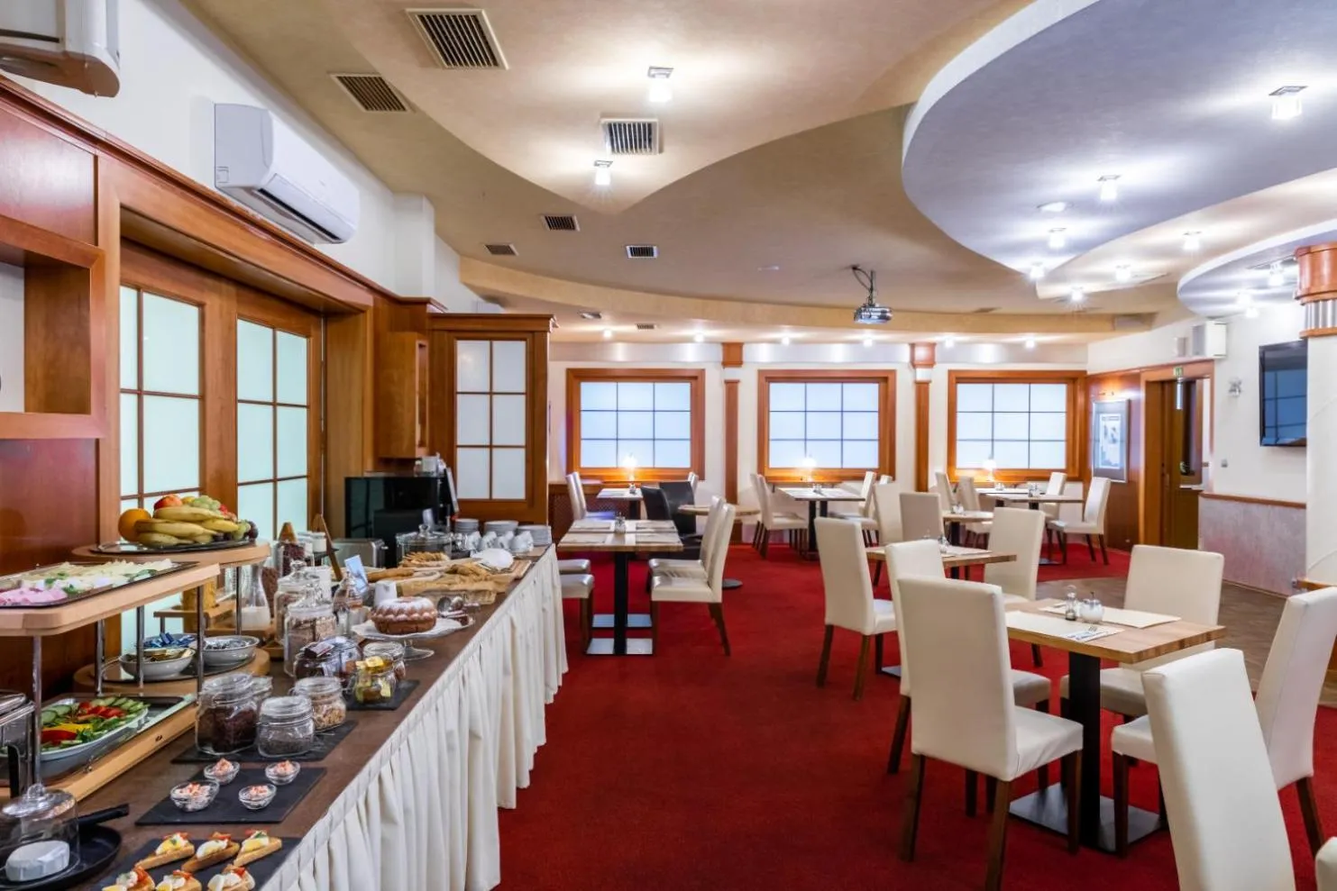 Breakfast in Hotel Abácie & Wellness