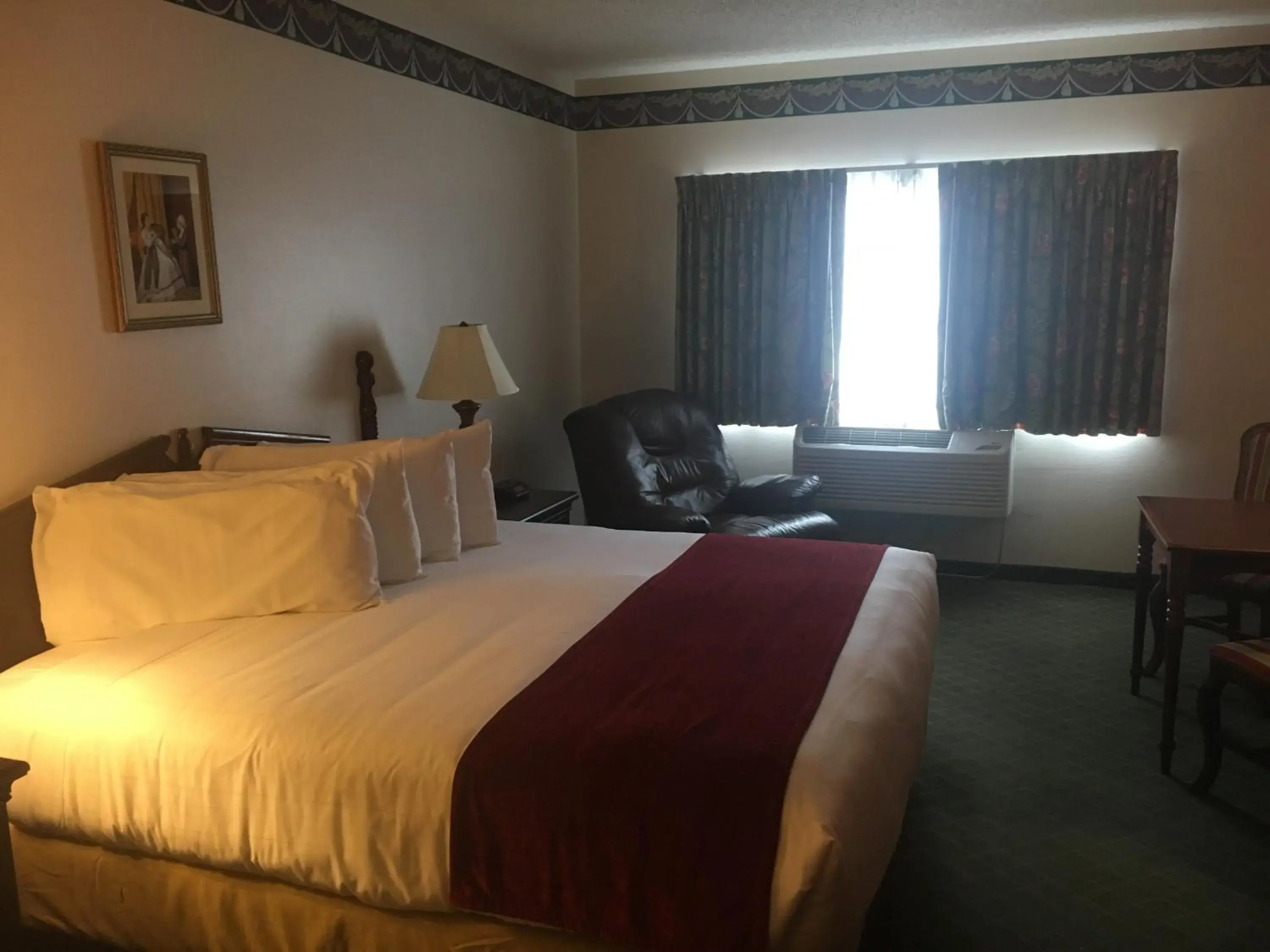 Deluxe King Room in Hotel Grand Victorian Deluxe King Room in Hotel Grand Victorian