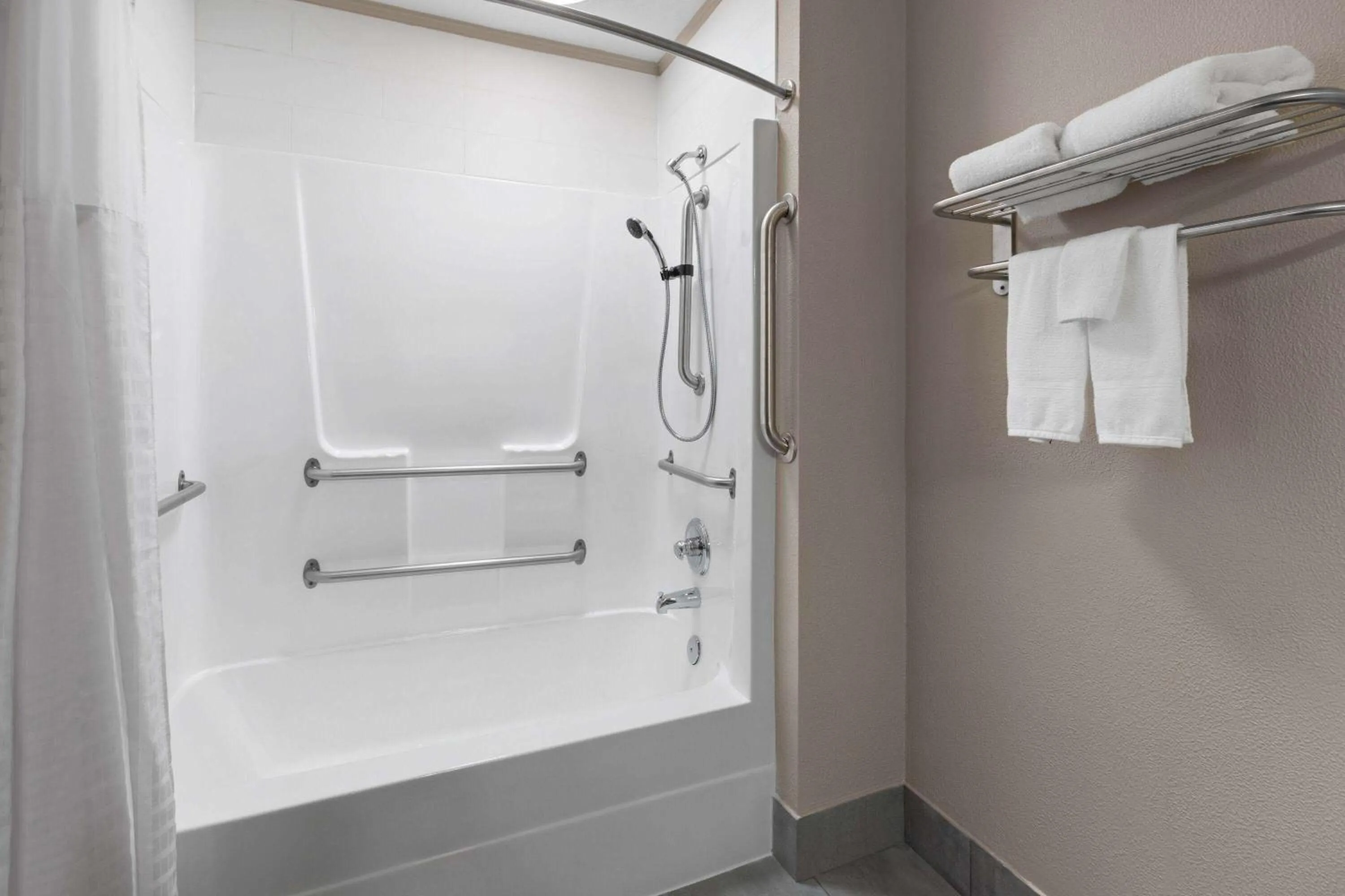 Bathroom in Super 8 by Wyndham Bridgeport/Clarksburg Area