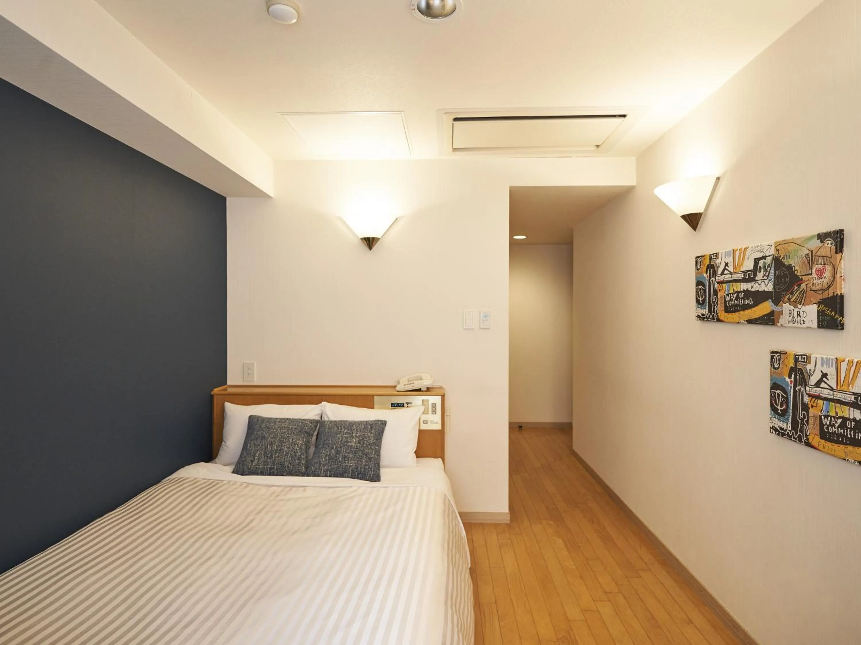 Photo of the whole room, Bed in Hotel Toms