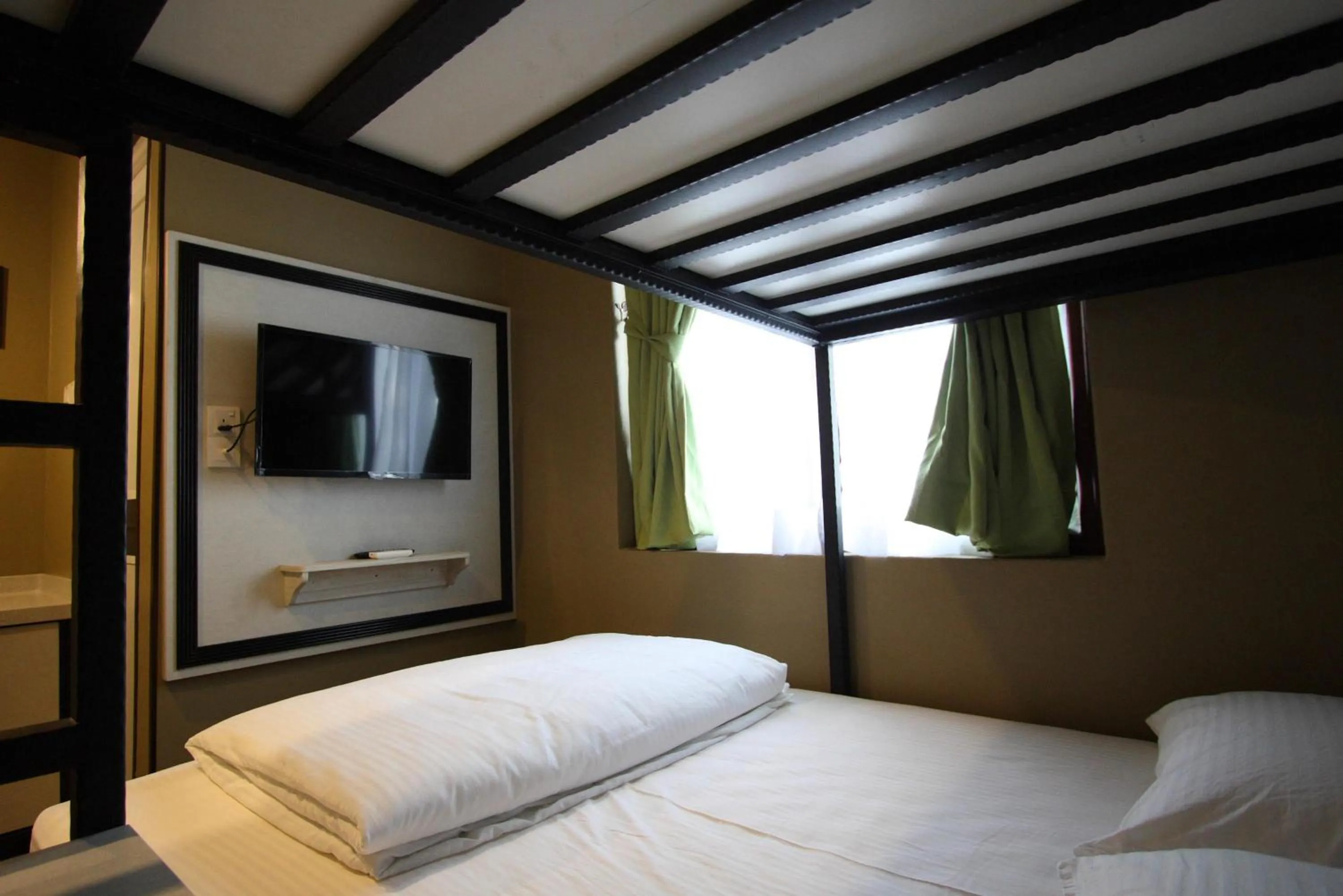 Bed in Shamrock Greenhill