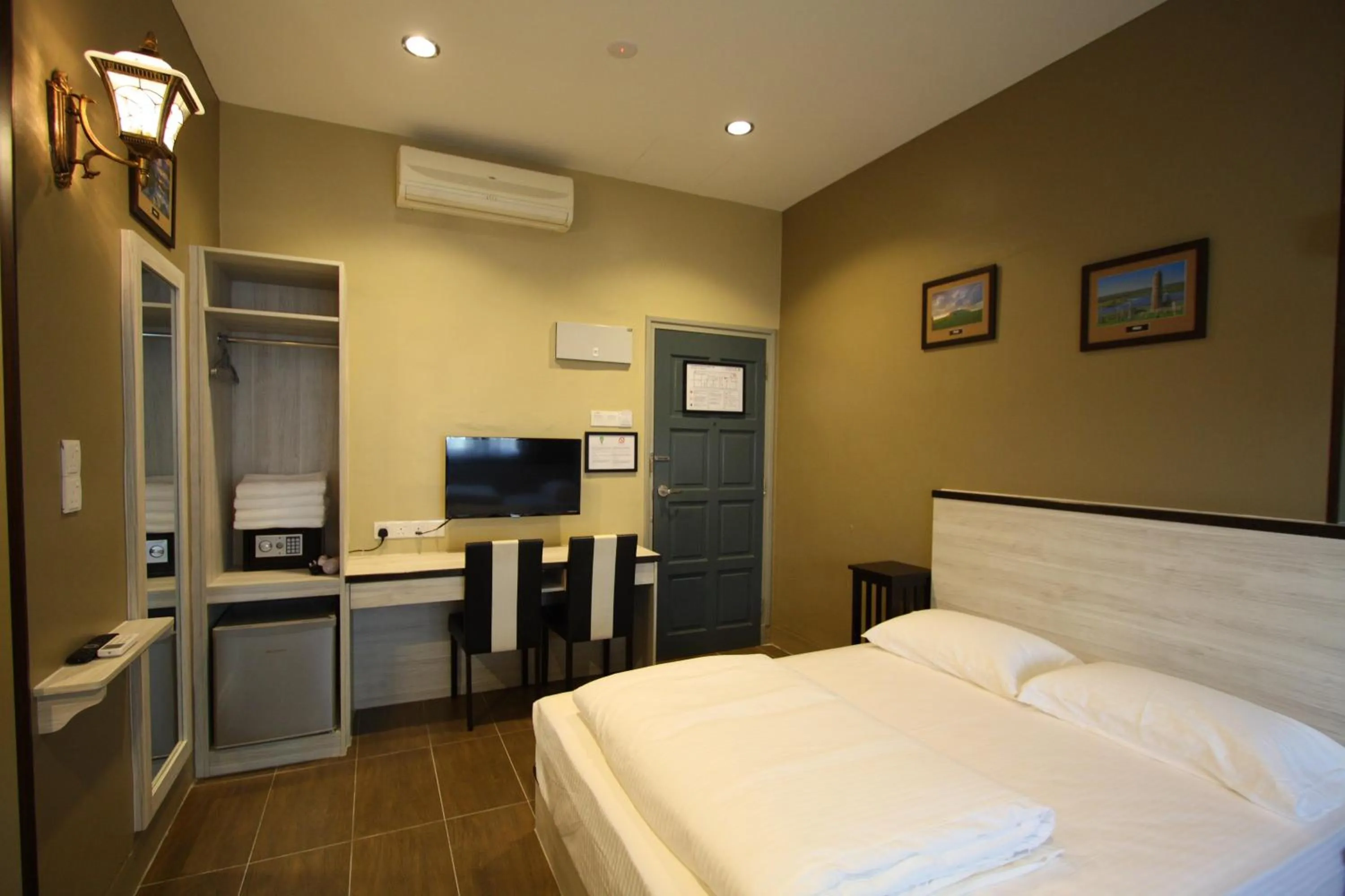 Bed in Shamrock Greenhill