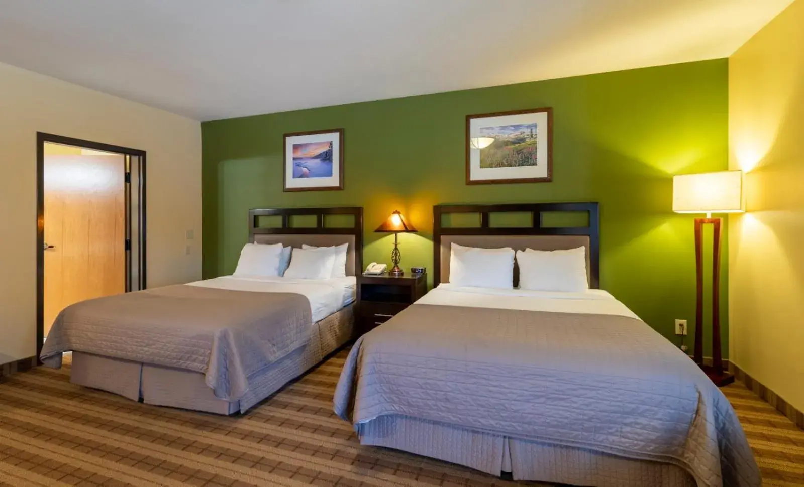 Family Suite in Truckee Donner Lodge Family Suite in Truckee Donner Lodge