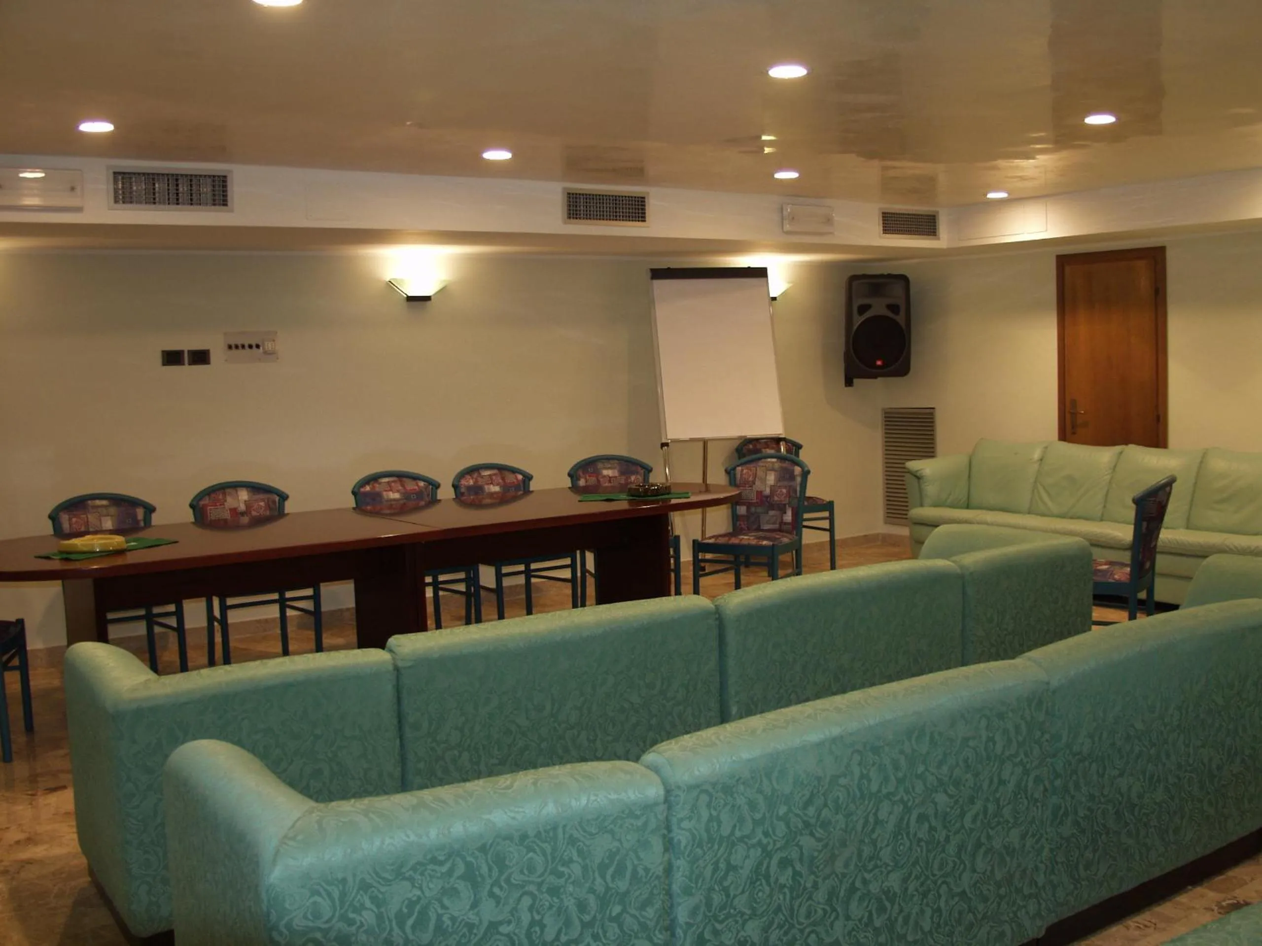 Business facilities in Hotel Coppe Jesolo