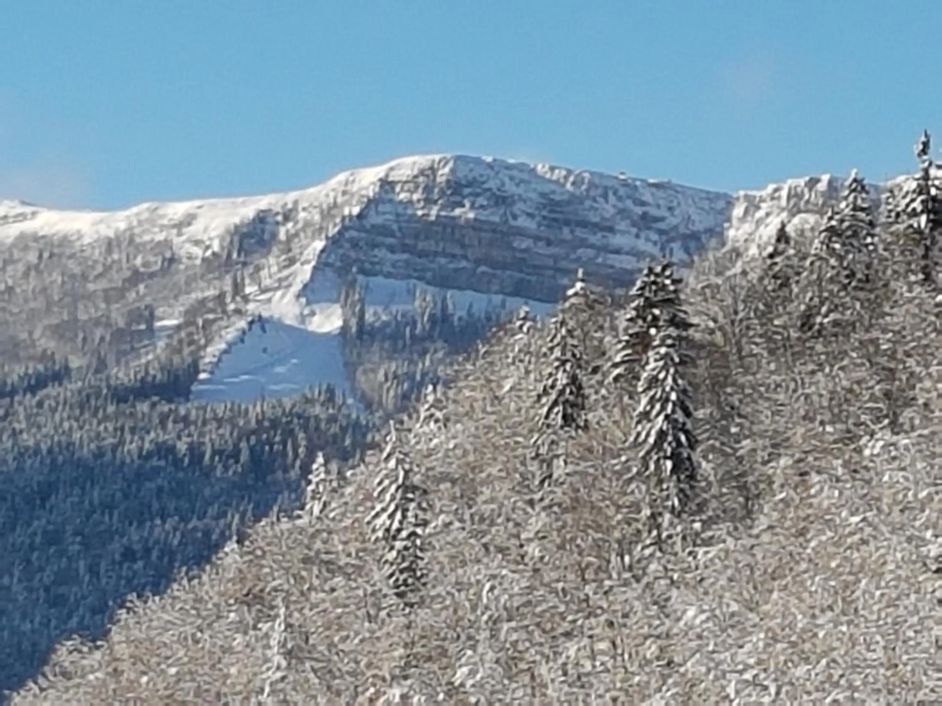 Nearby landmark in La Couronne