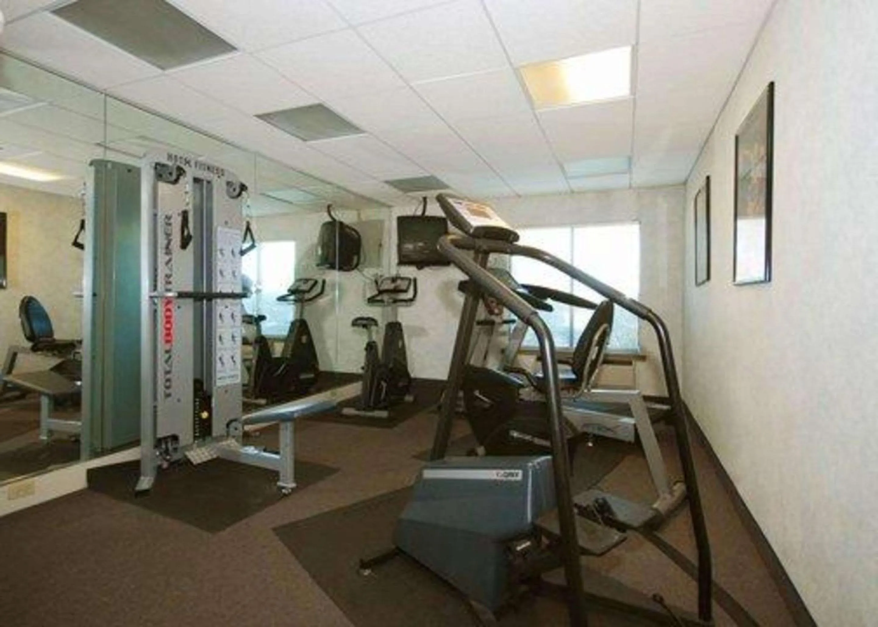 Fitness centre/facilities in Quality Inn & Suites Bensalem