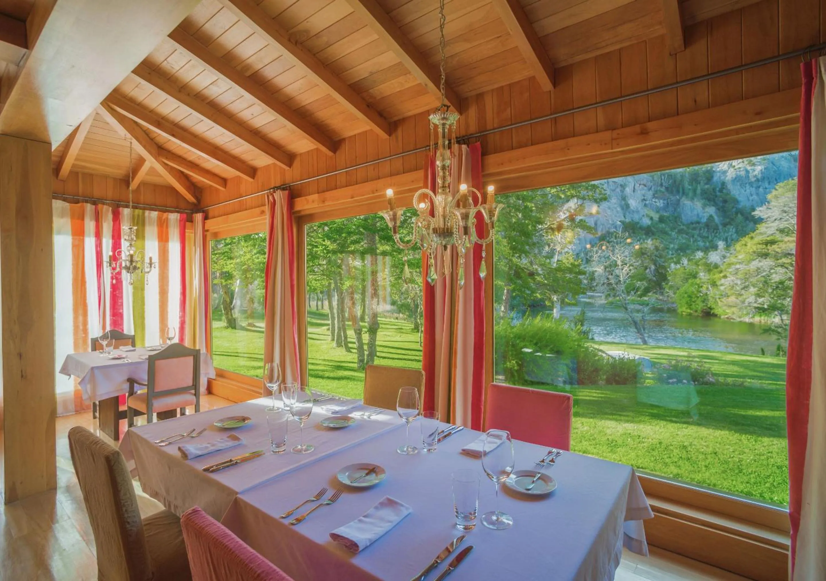 Restaurant/places to eat in Rio Hermoso Hotel De Montaña