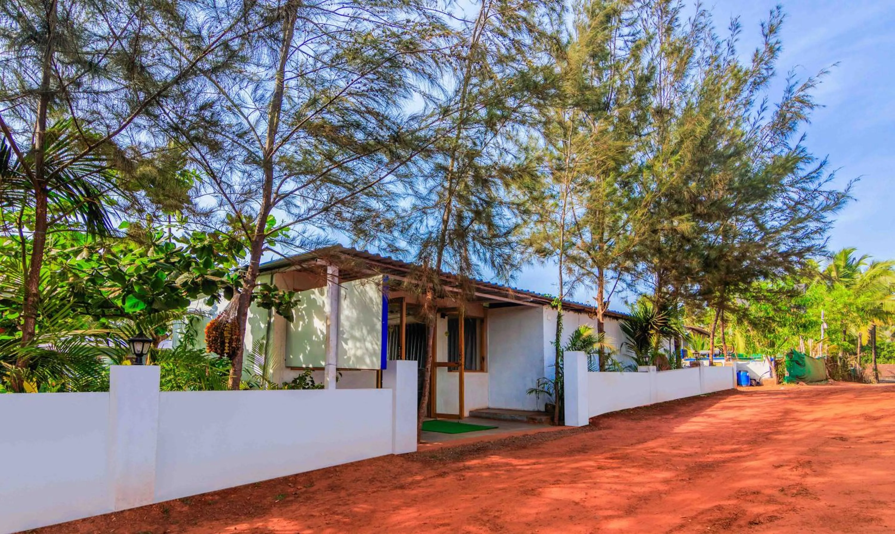 Property building in Treebo Lands End Beach Resort Morjim