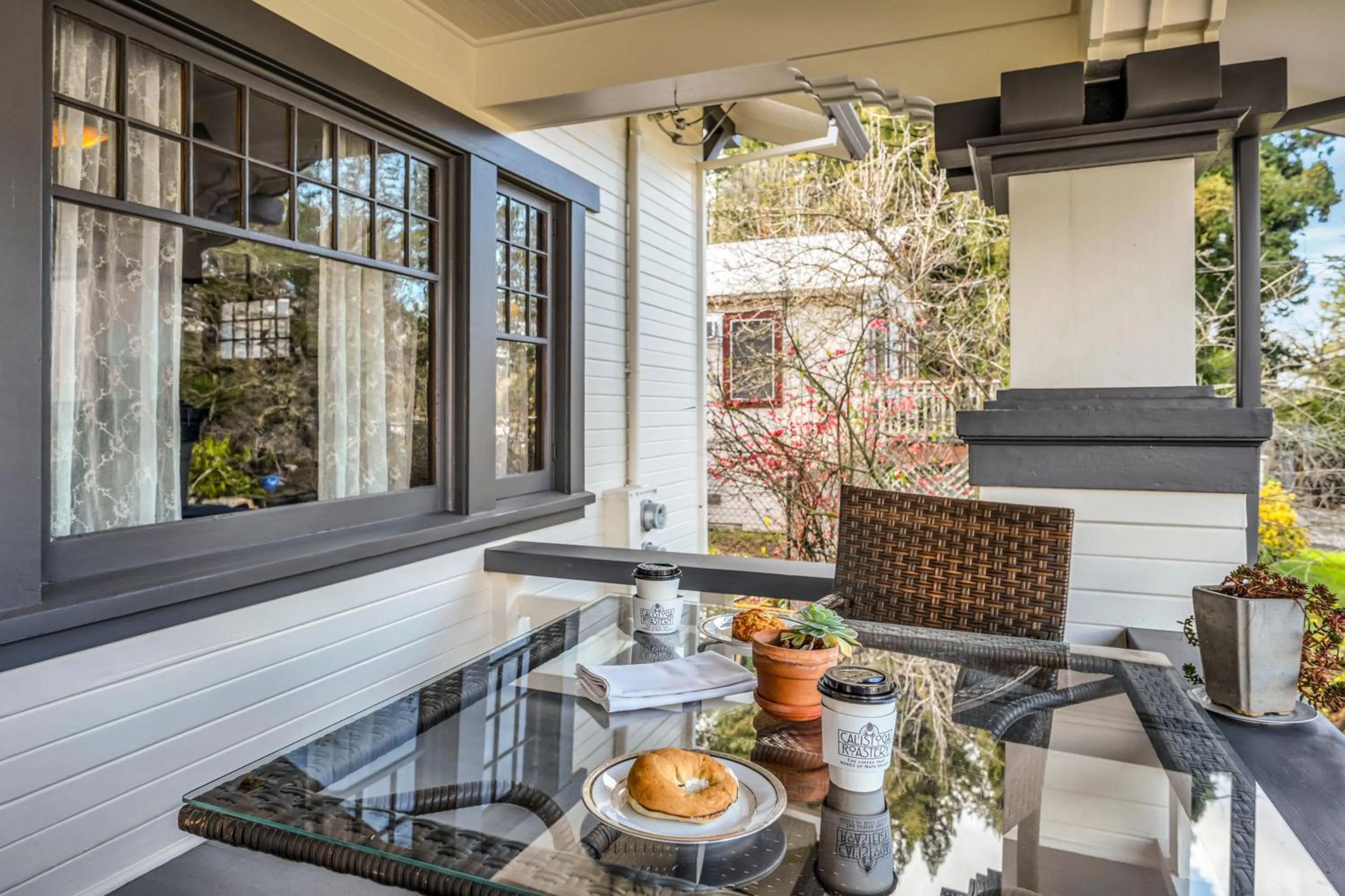 Patio in Craftsman Inn