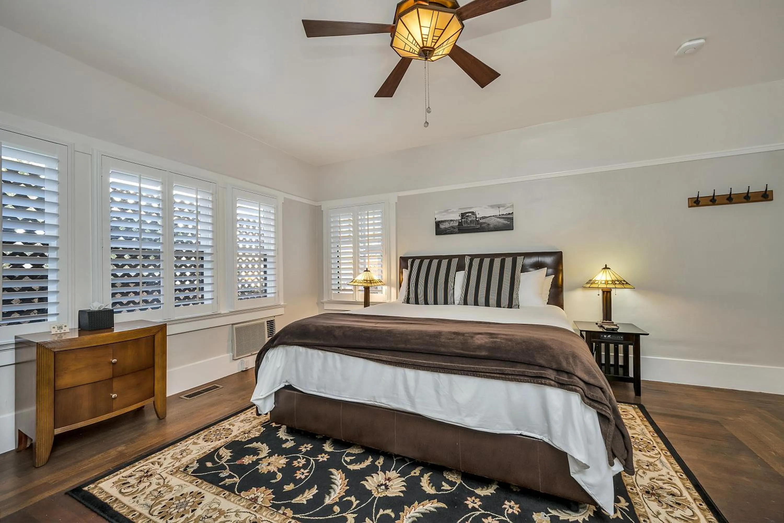 Bed in Craftsman Inn