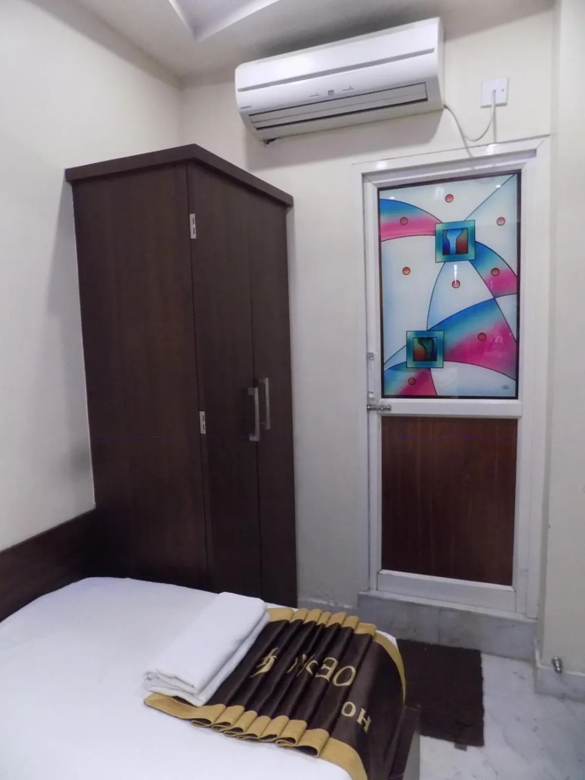 Bed in Hotel Golden Palace