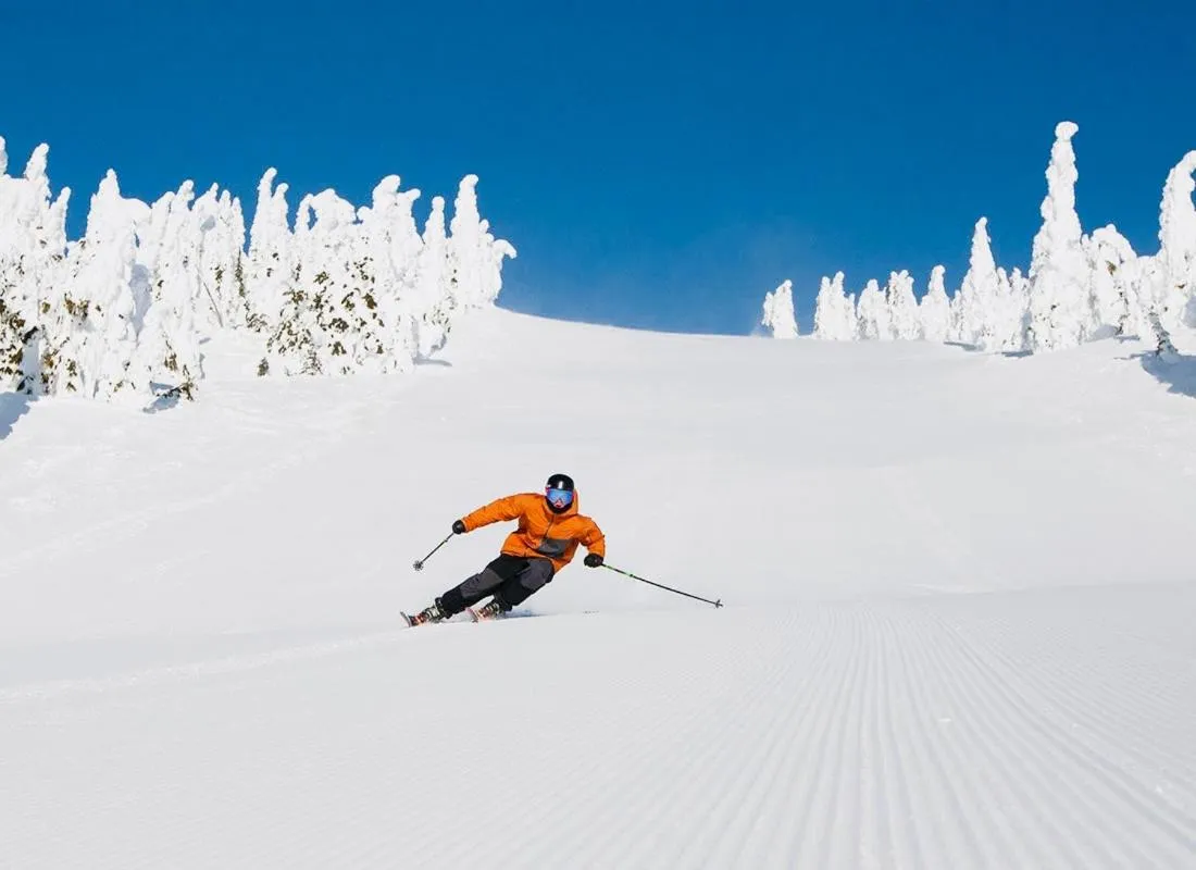 Skiing in Travelodge by Wyndham Courtenay BC