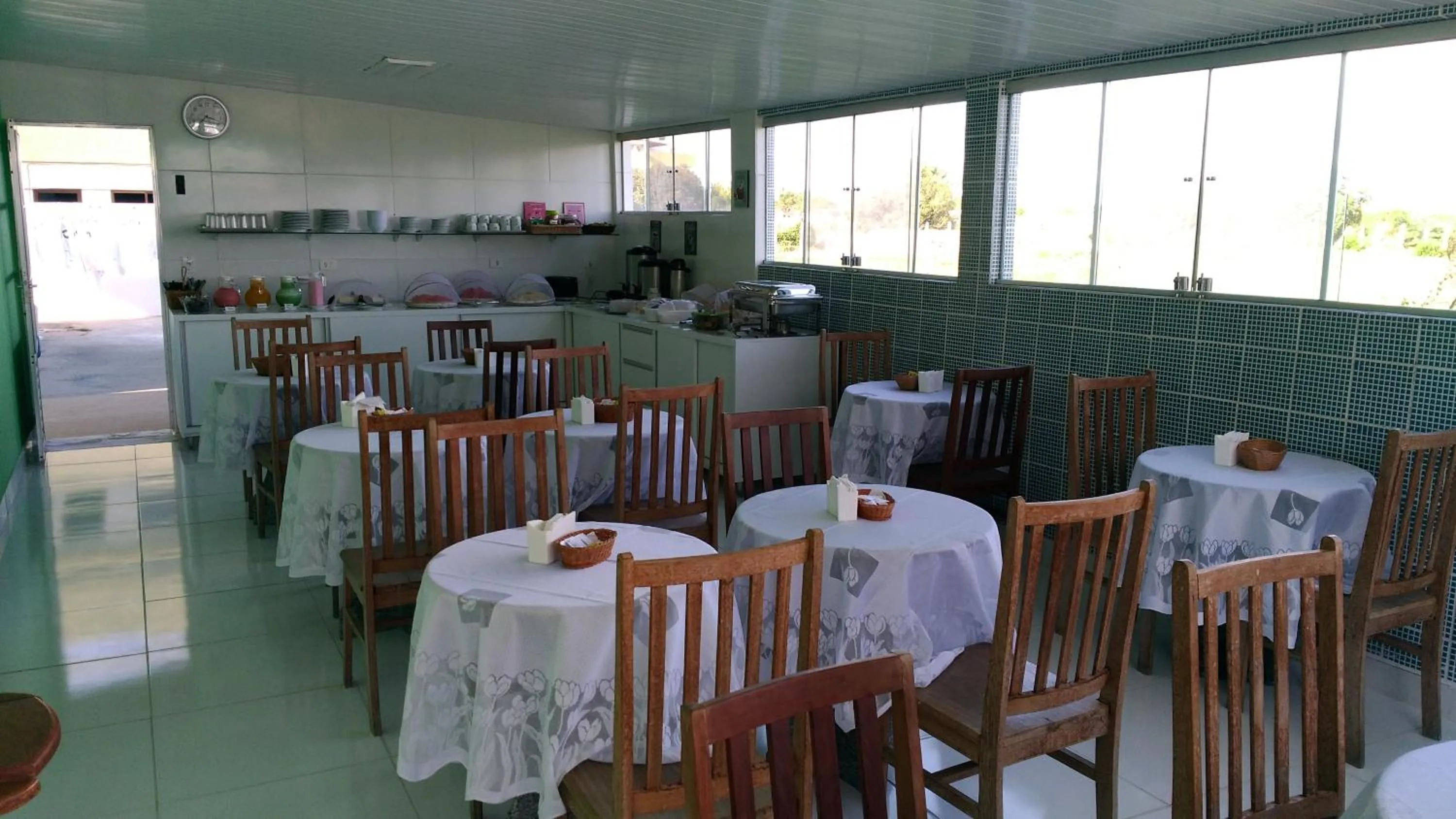 Buffet breakfast in Pousada Porto De Galinhas