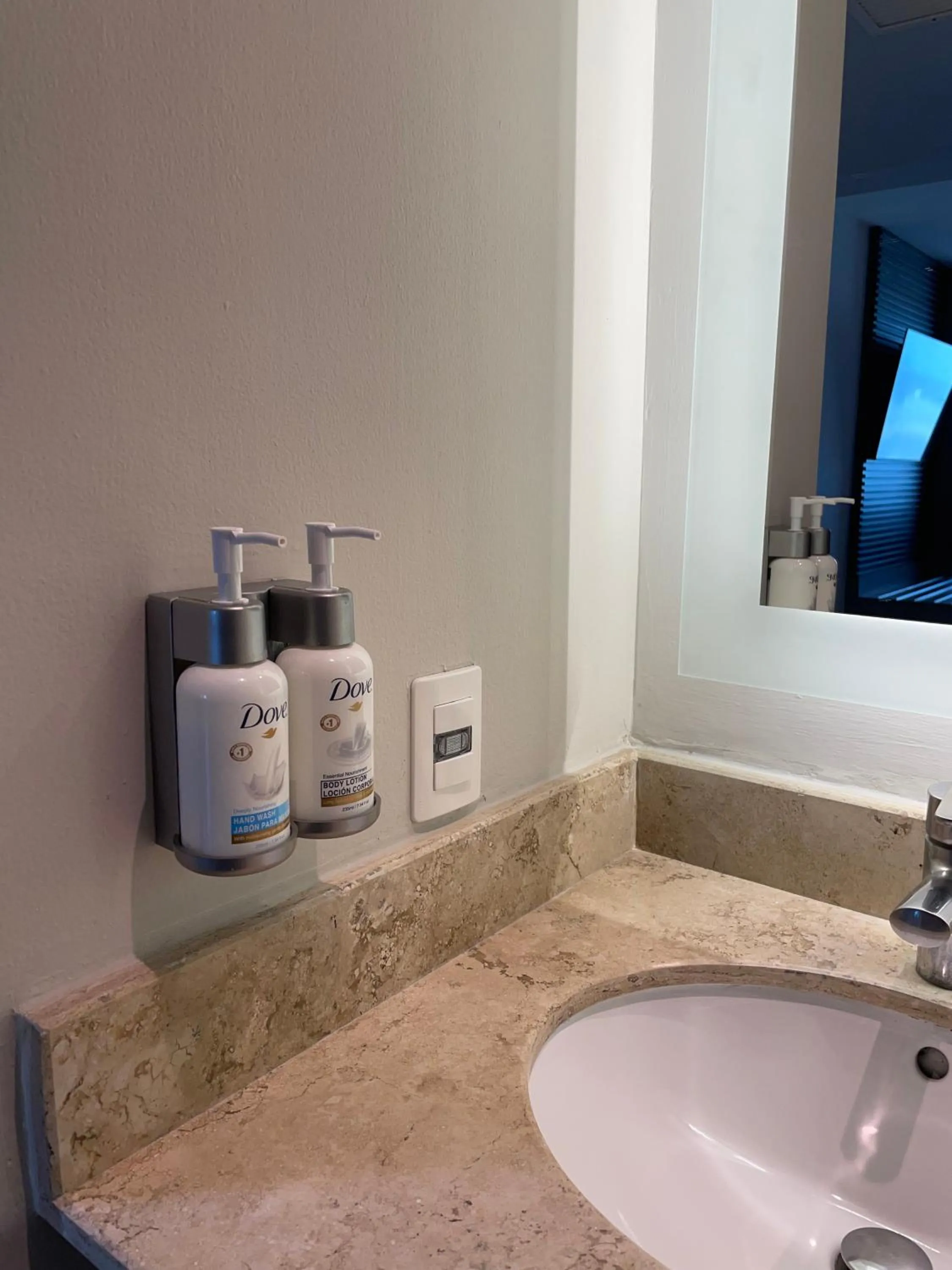 Bathroom in Holiday Inn Express Mérida by IHG