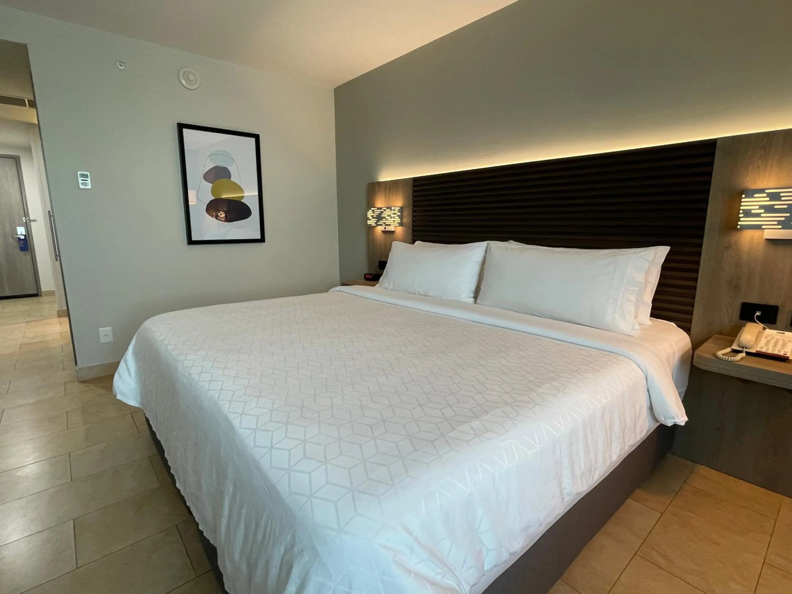 Bed in Holiday Inn Express Mérida by IHG