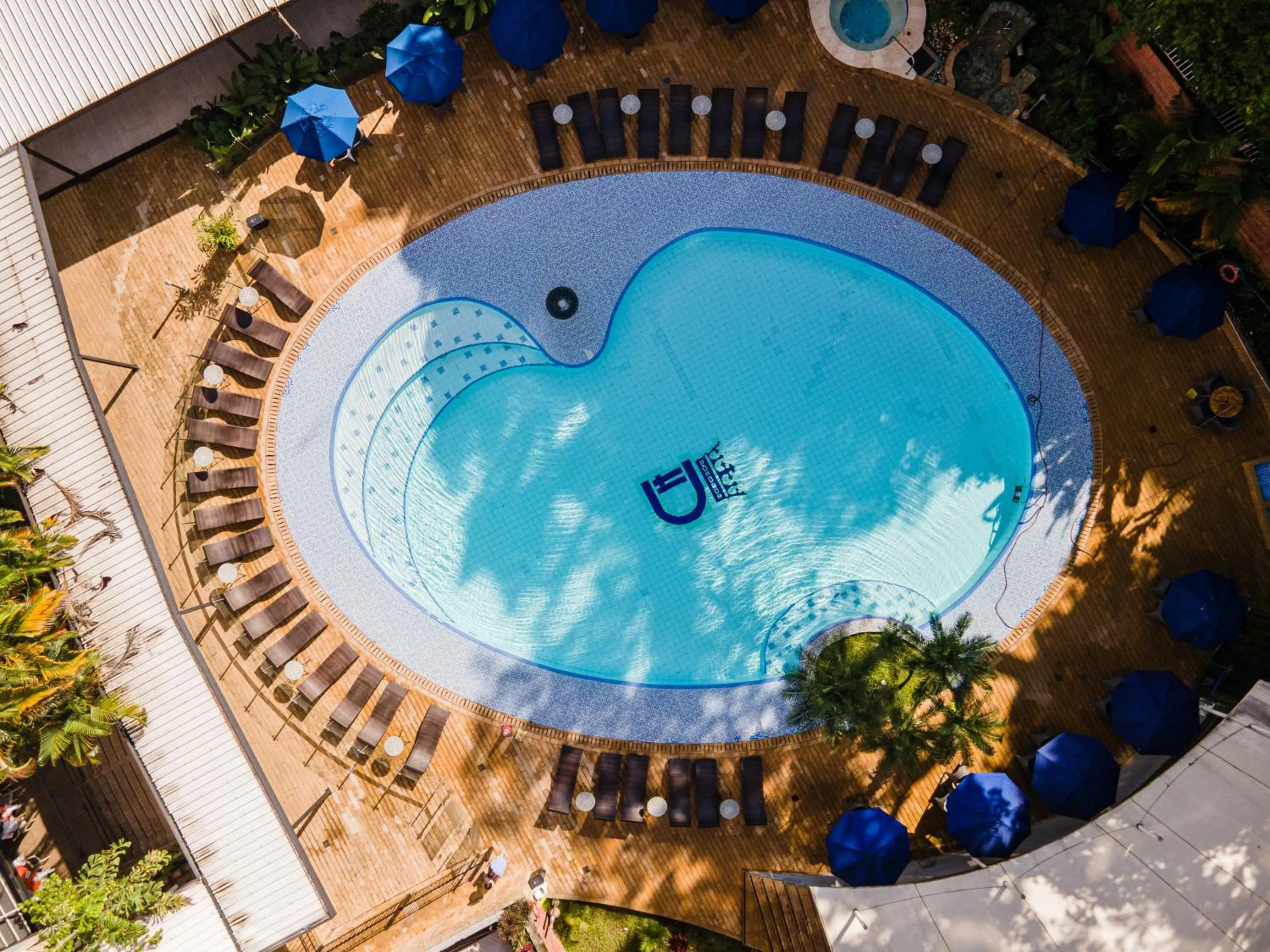 Swimming pool in Hotel Dann Carlton Medellín
