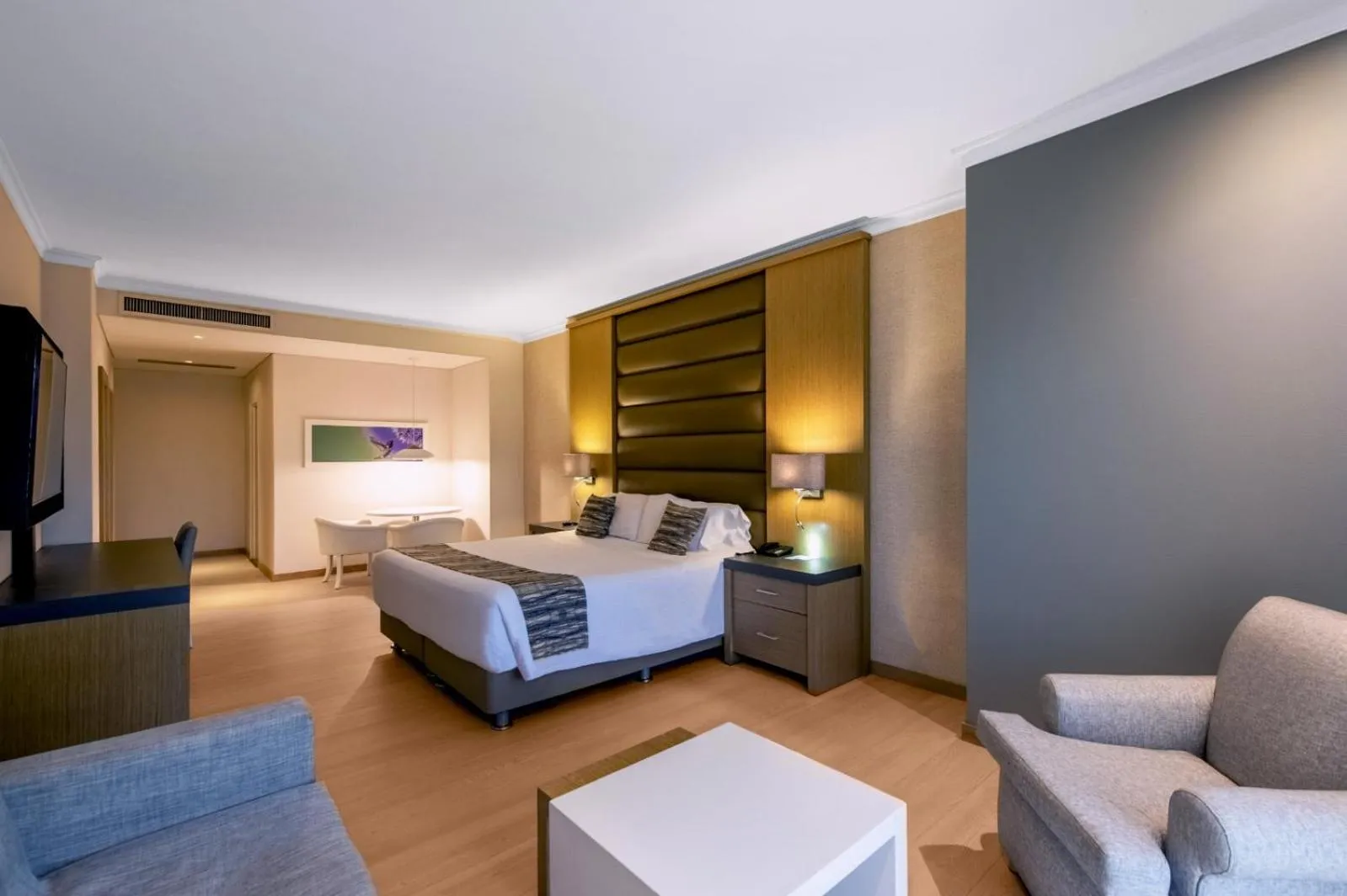 Bed in Hotel Dann Carlton Medellín