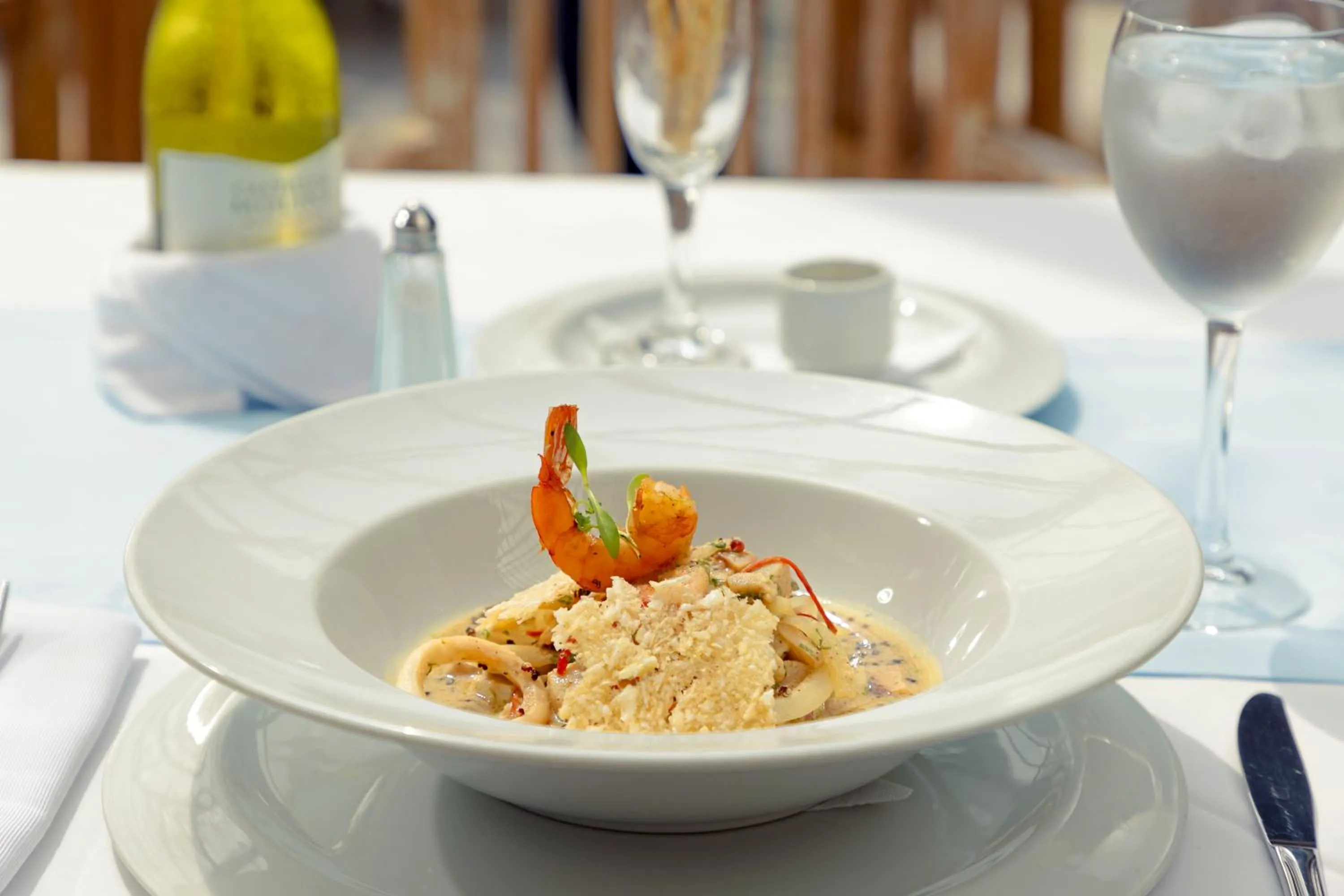 Restaurant/places to eat in Hotel Dann Carlton Medellín