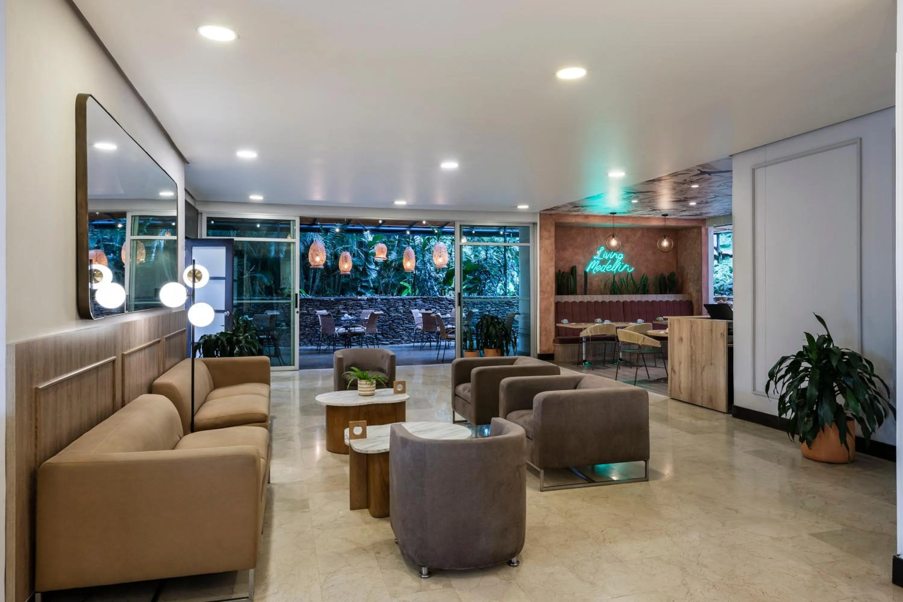 Living room in Hotel Poblado Alejandria