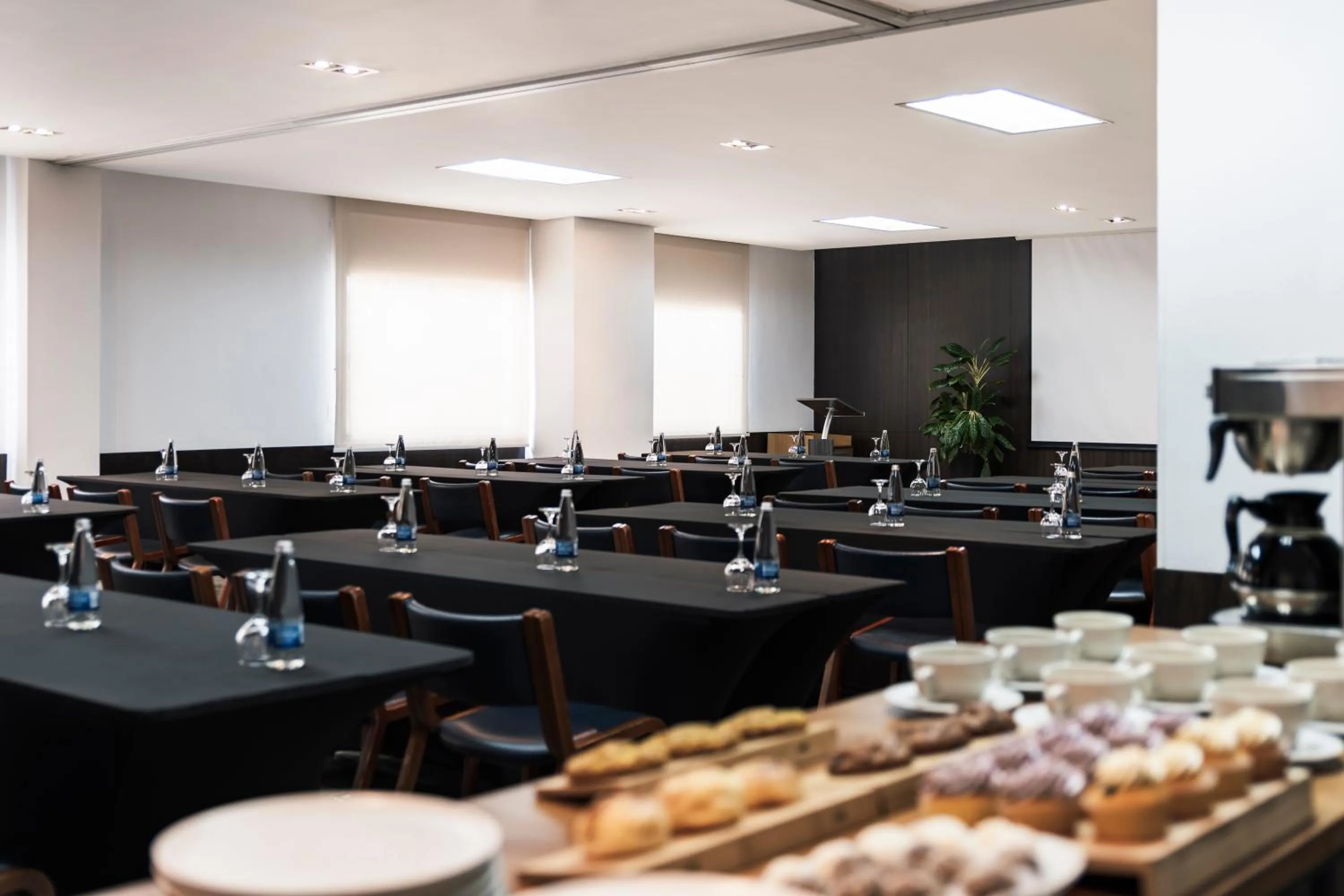 Food and drinks in Hotel Poblado Plaza