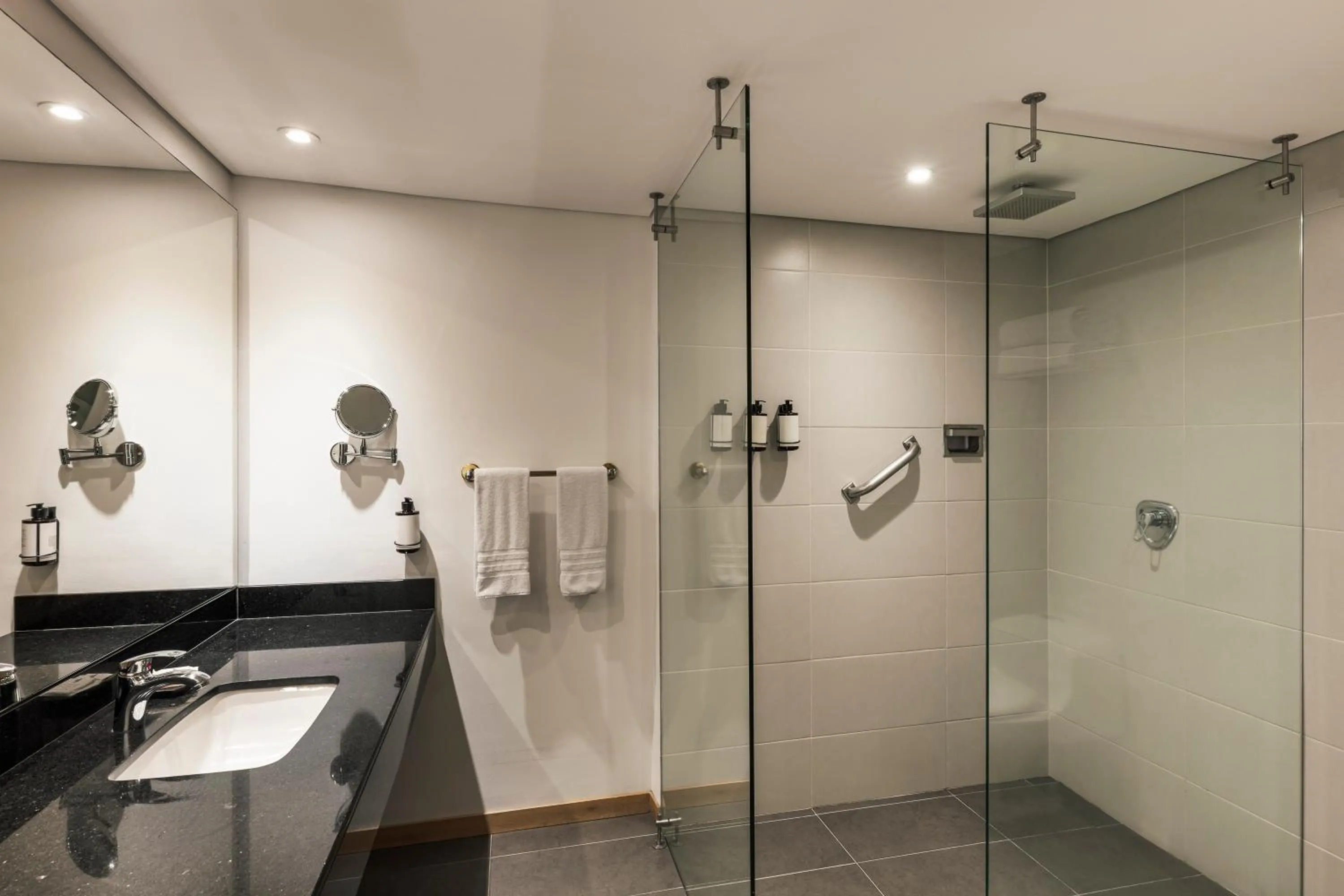 towels in Hotel Poblado Plaza