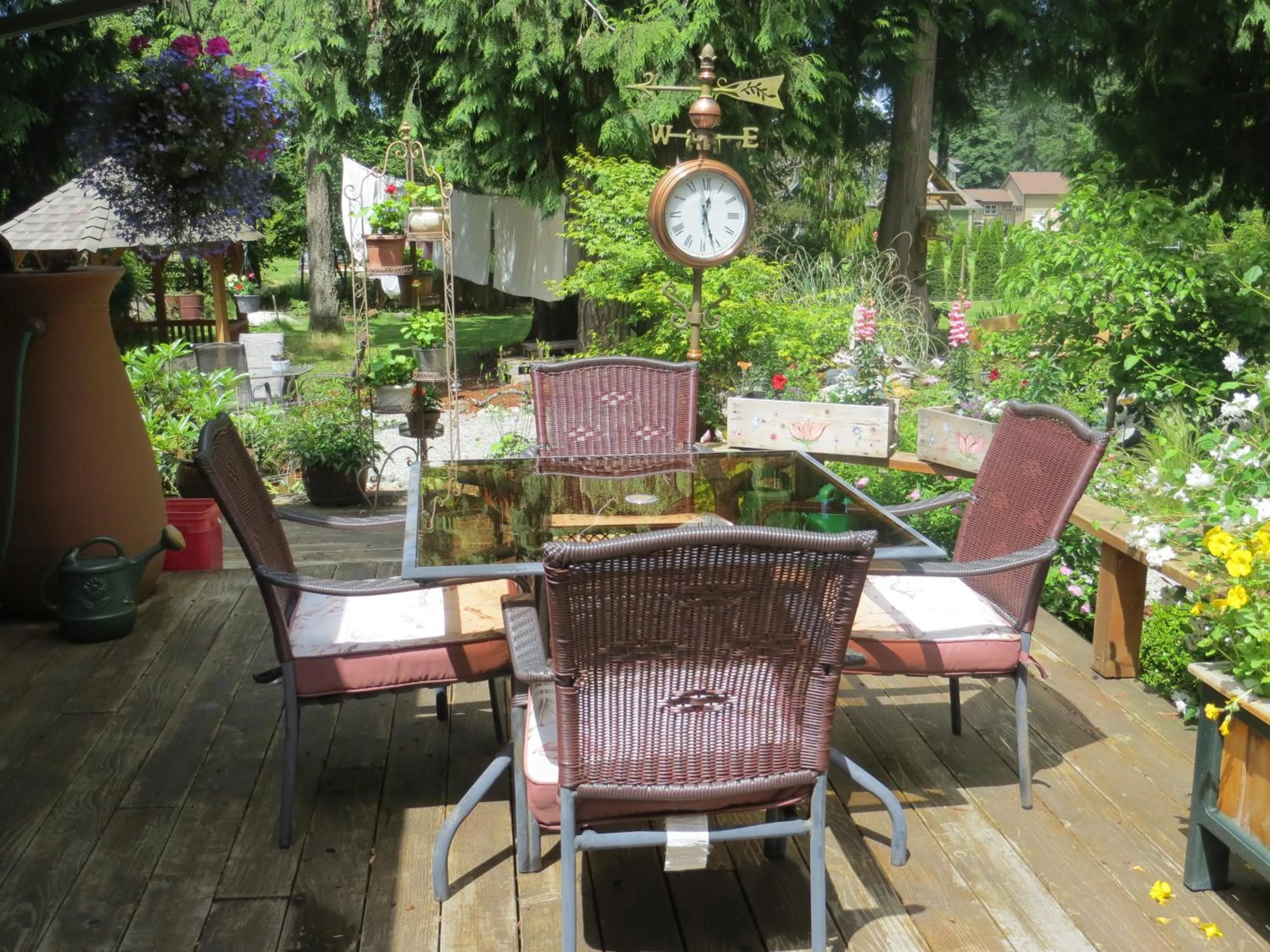 Patio in Tea Cozy Bed & Breakfast
