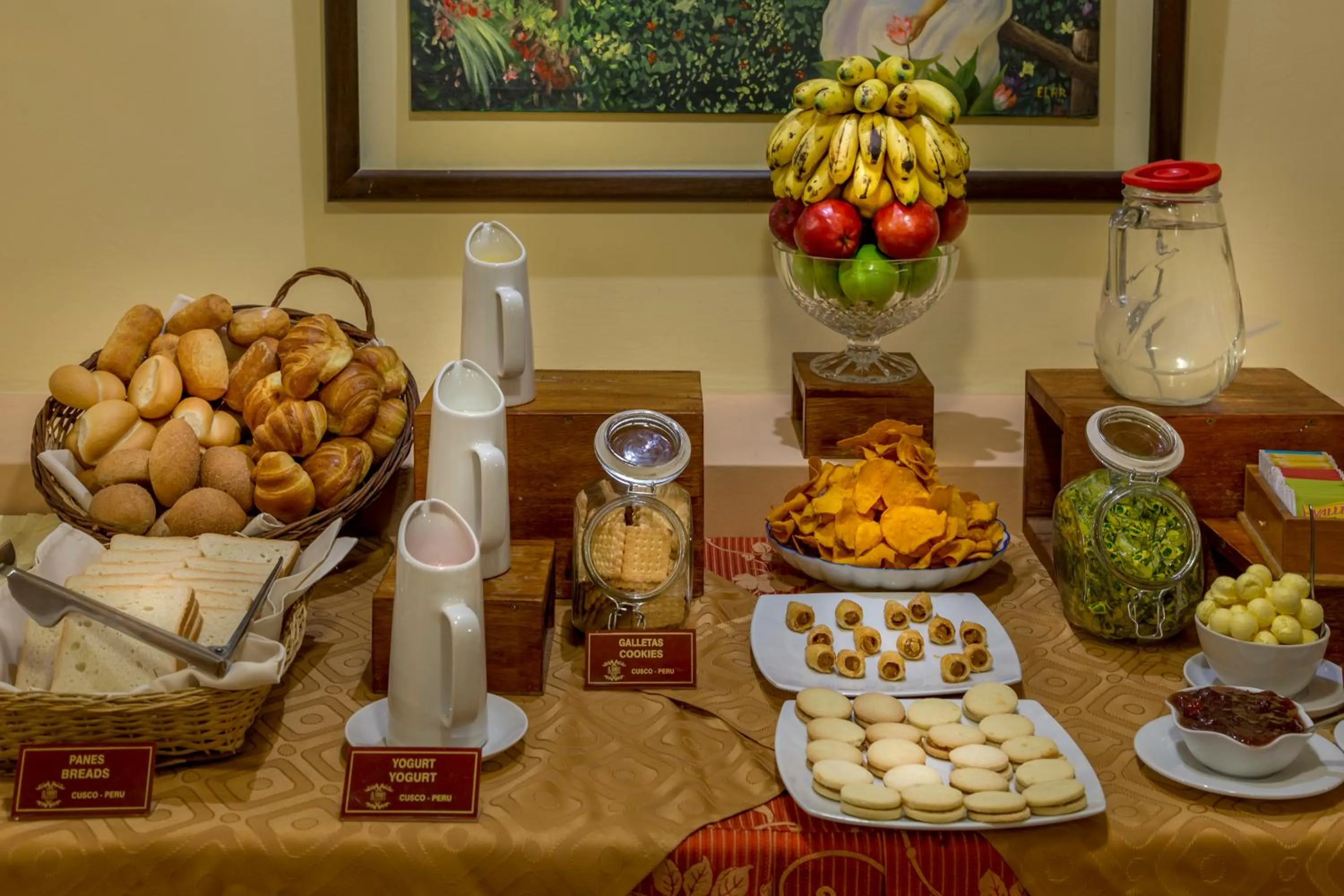 Dining area in El Virrey Boutique