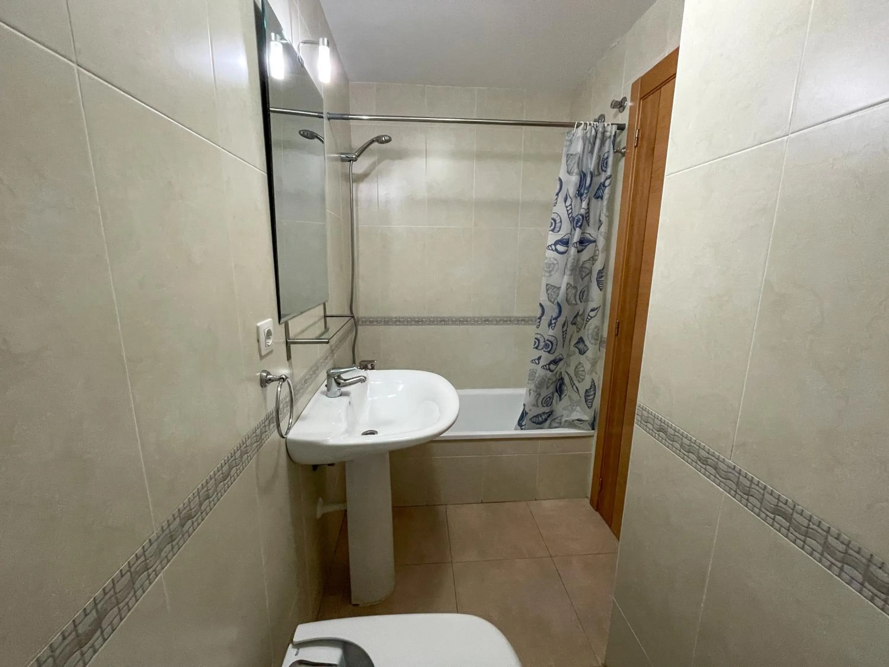 Toilet in Apartamentos Neptuno 3000