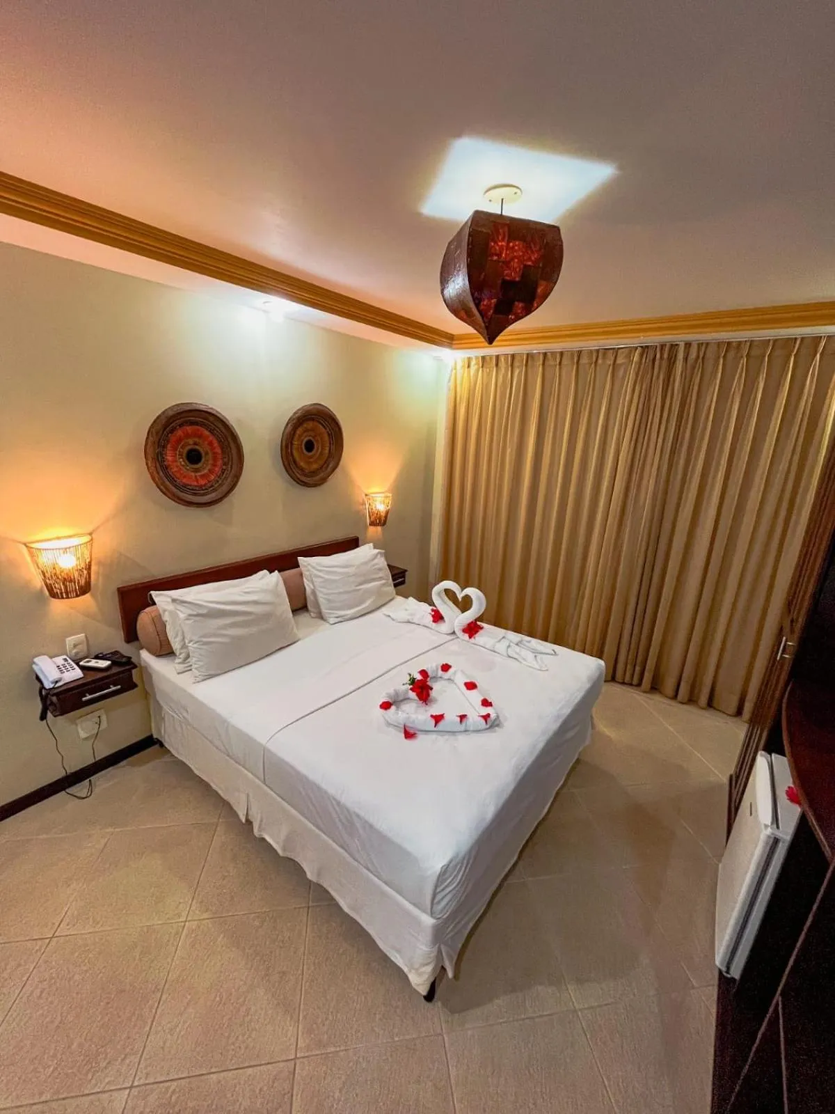 Photo of the whole room, Bed in Pousada Pérola do Porto