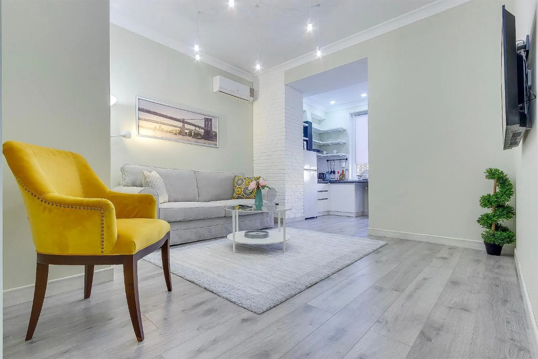 TV and multimedia in Opera Apartments Almaty